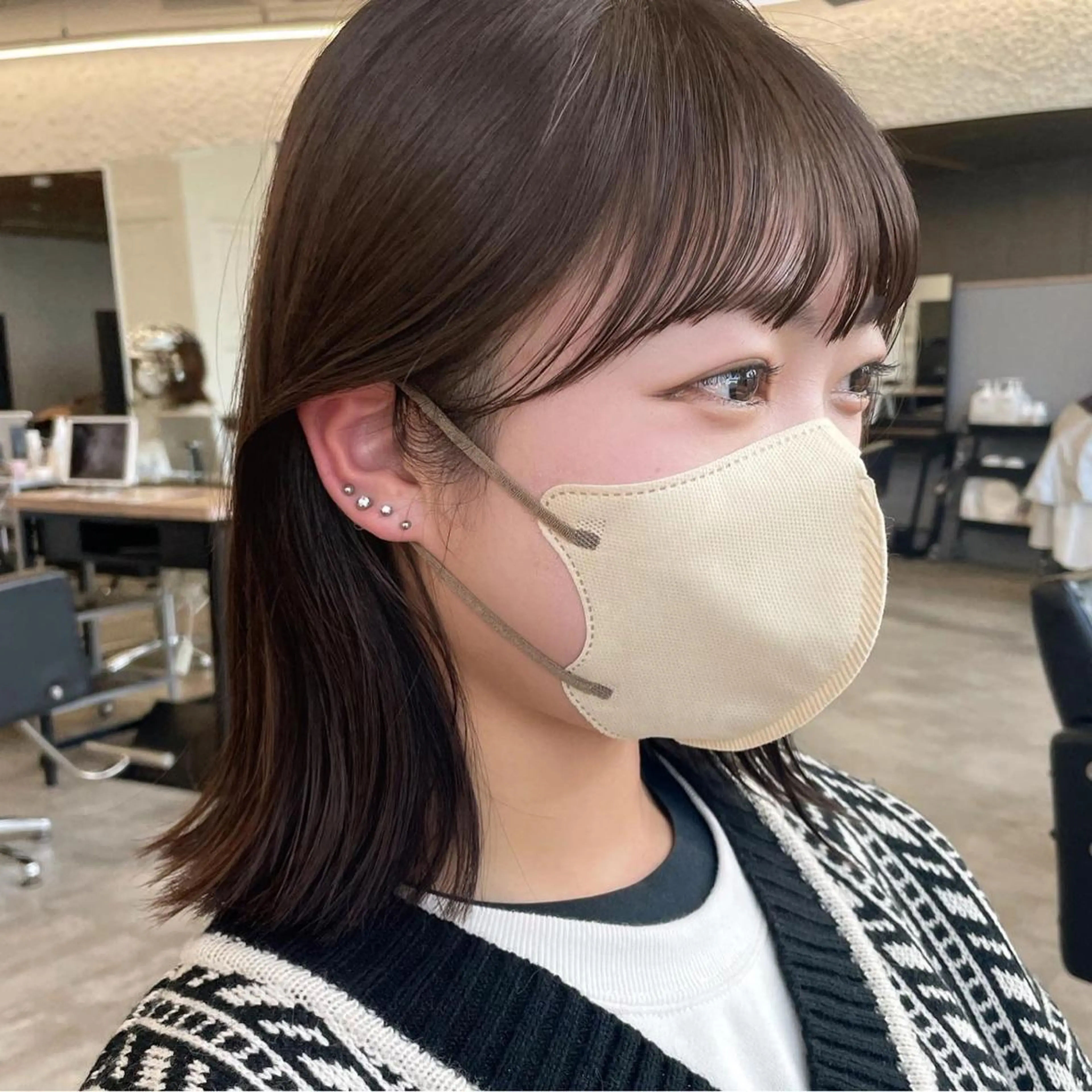 セミロング カラー ヘアアレンジ カット ヘアカラー トリートメント ヘッドスパ ヘアセット 【柔らか透明感✨/ 似合せ前髪】大石葉月のヘアスタイル