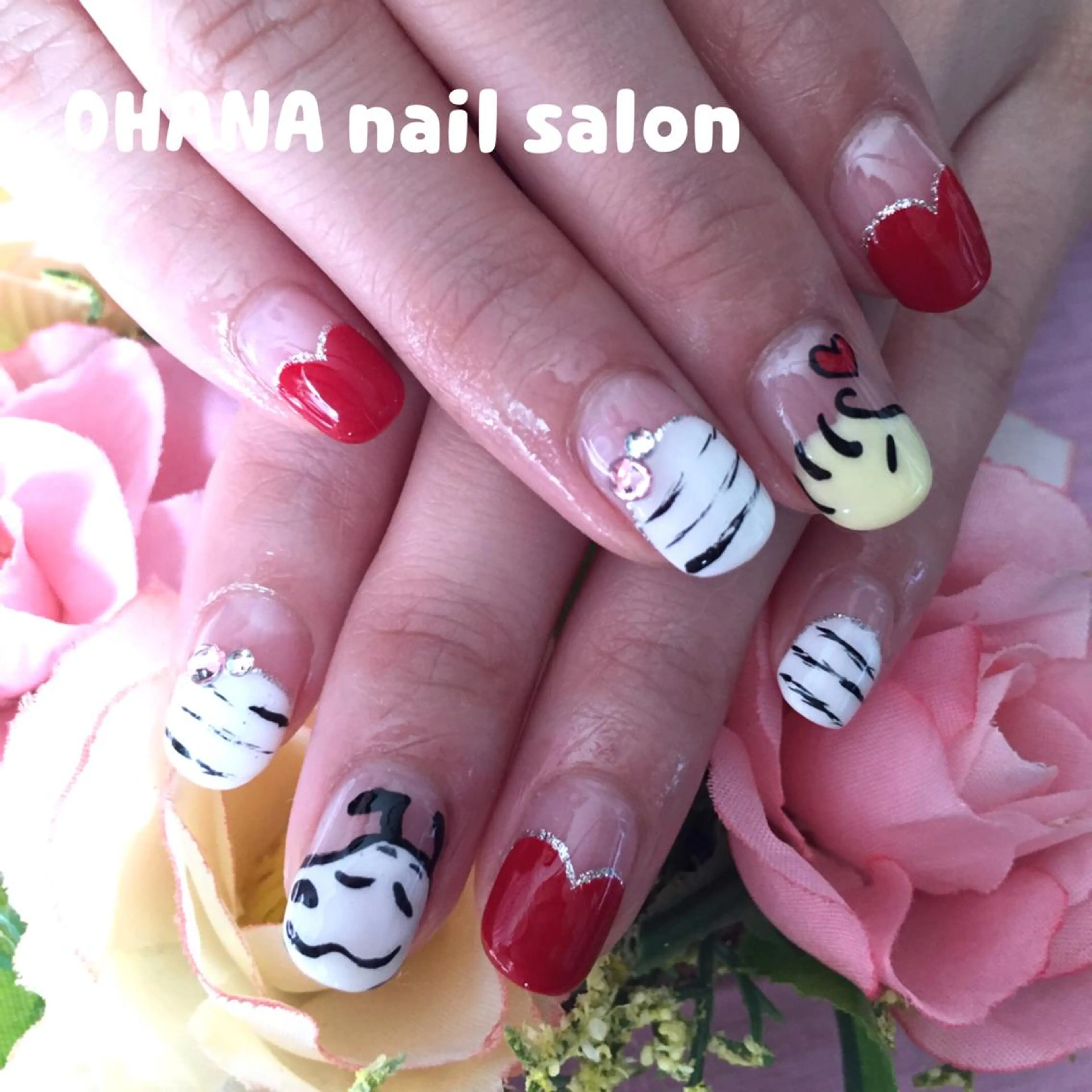 ネイル フレンチネイル 那覇🏝️台湾人 ネイリストSHIUのネイルデザイン