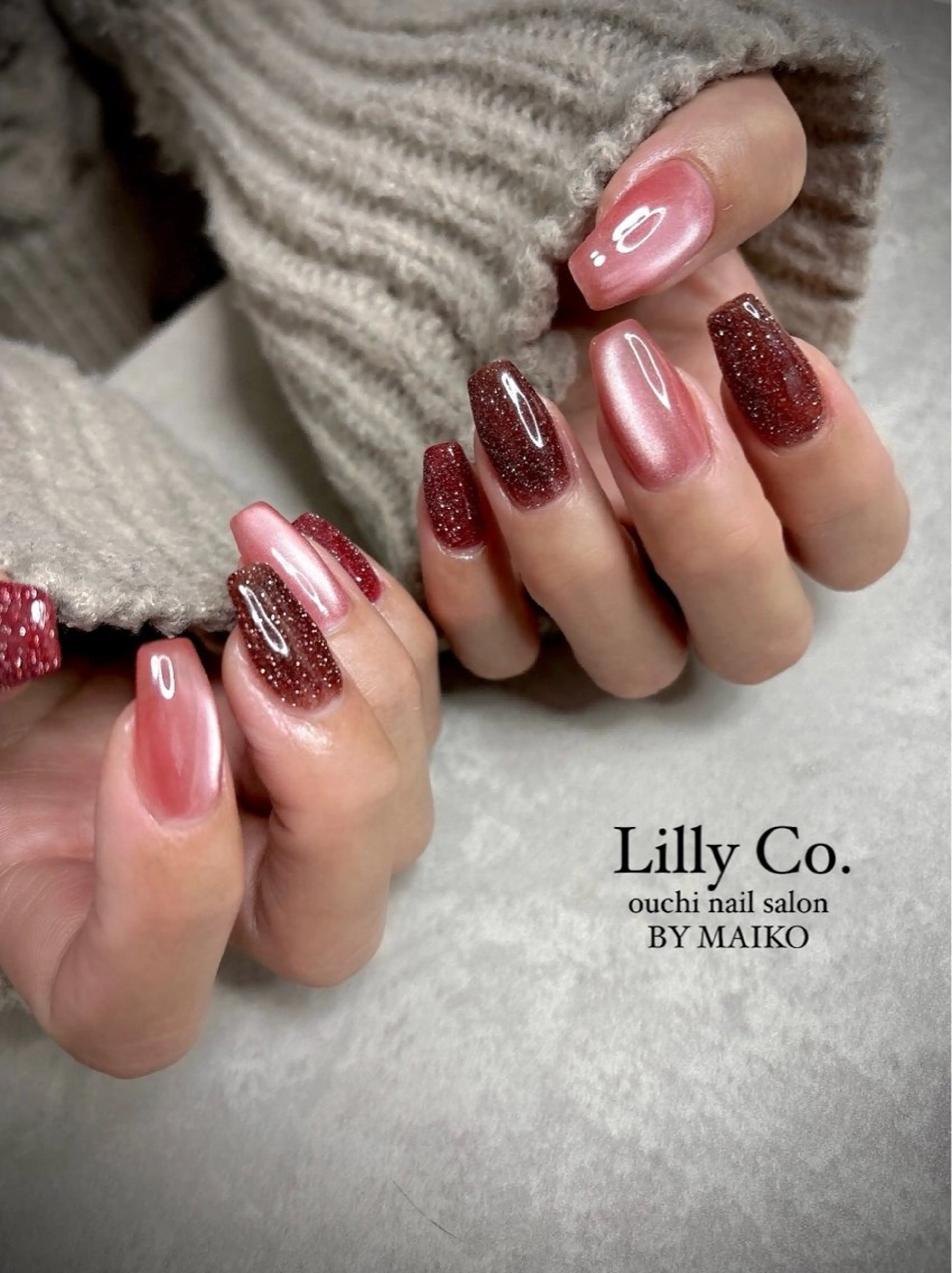 ネイル キラキラネイル 冬ネイル クリスマス ハンドネイル ハンドケア Lilly Co.のネイルデザイン