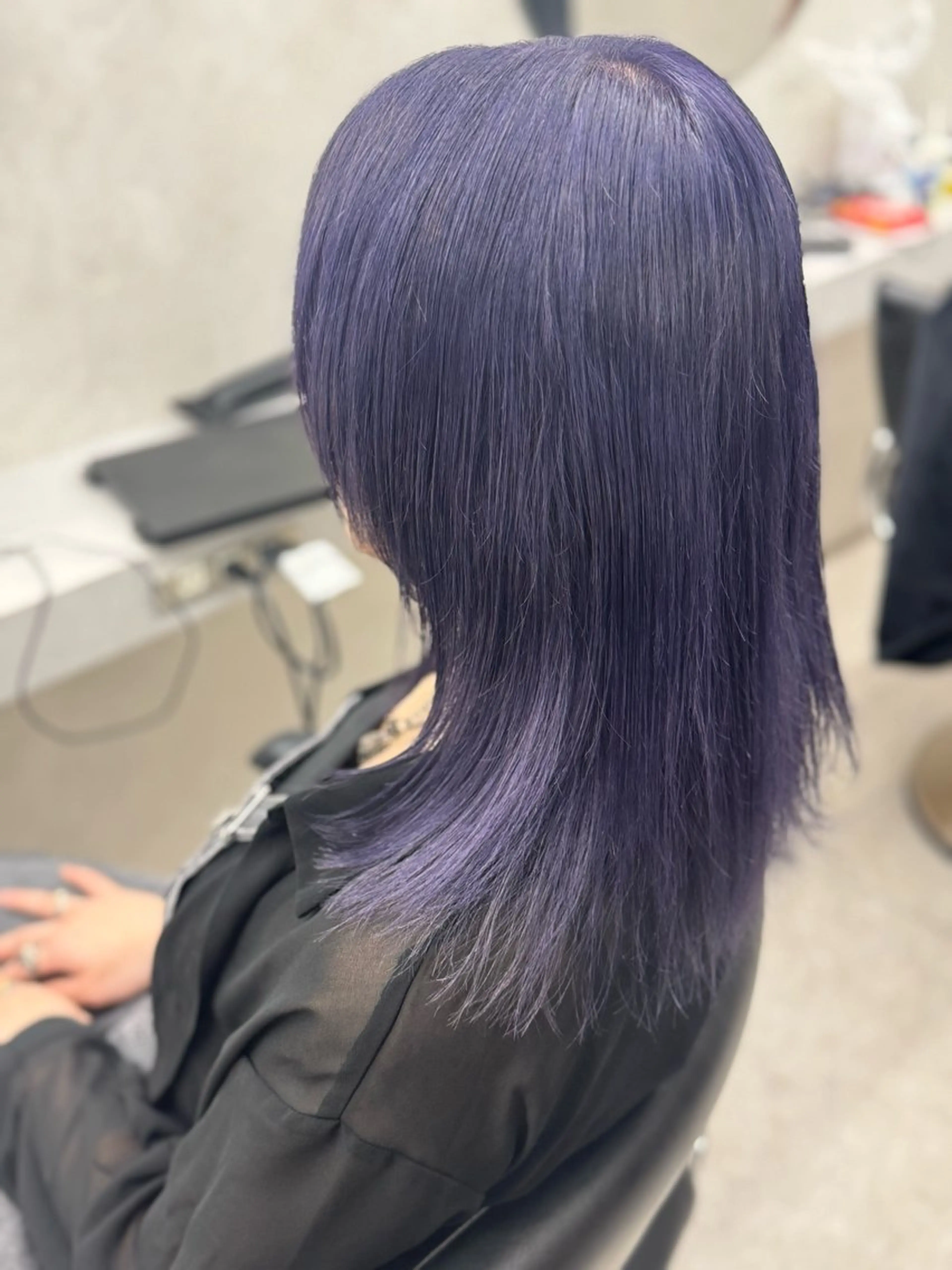 ミディアム ヘアカラー 🌟YUYA/寒色/ エクステ/ハイトーンのヘアスタイル