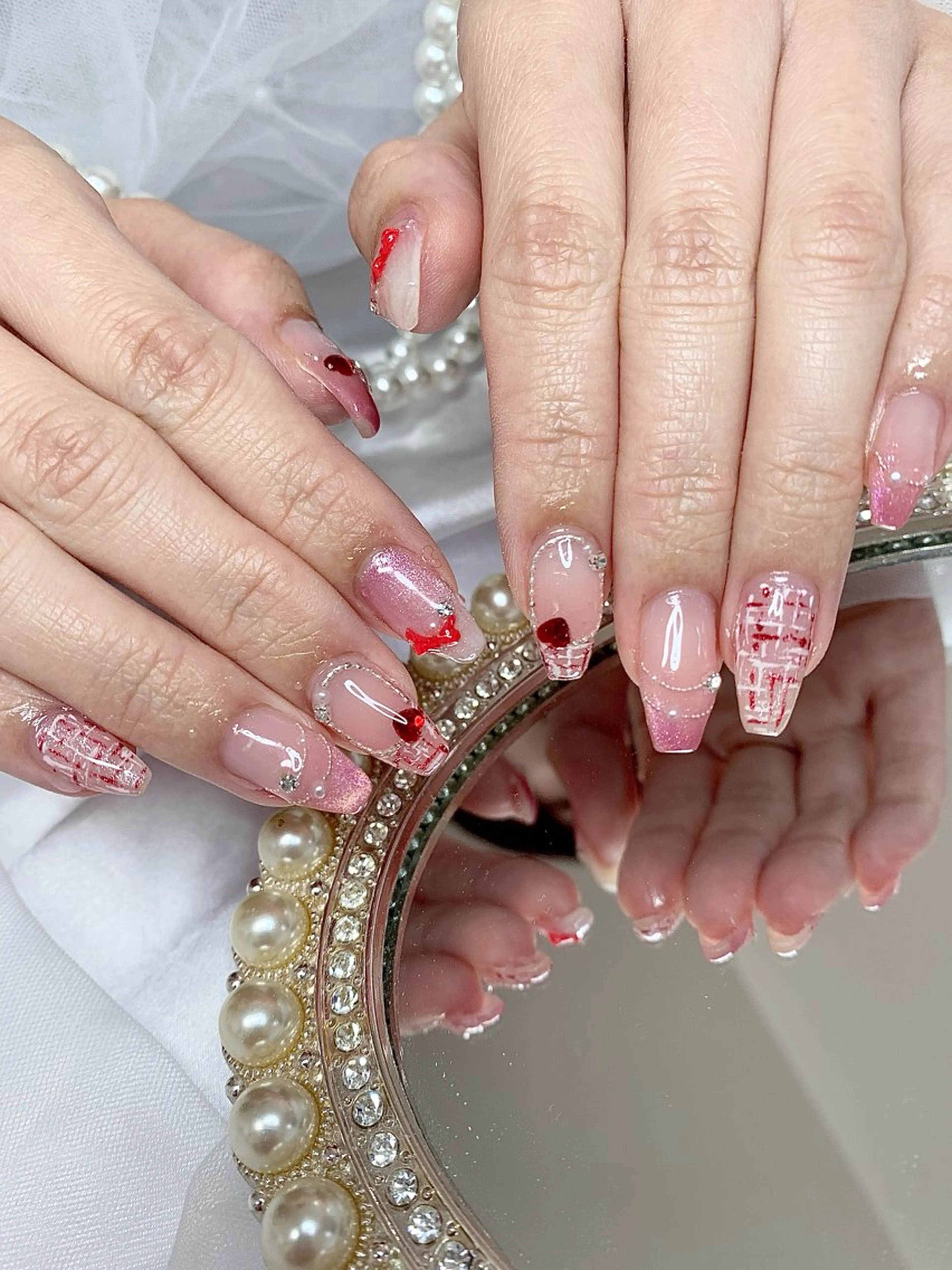 ネイル ハンドネイル La neige* yuki 🥯🍑のネイルデザイン