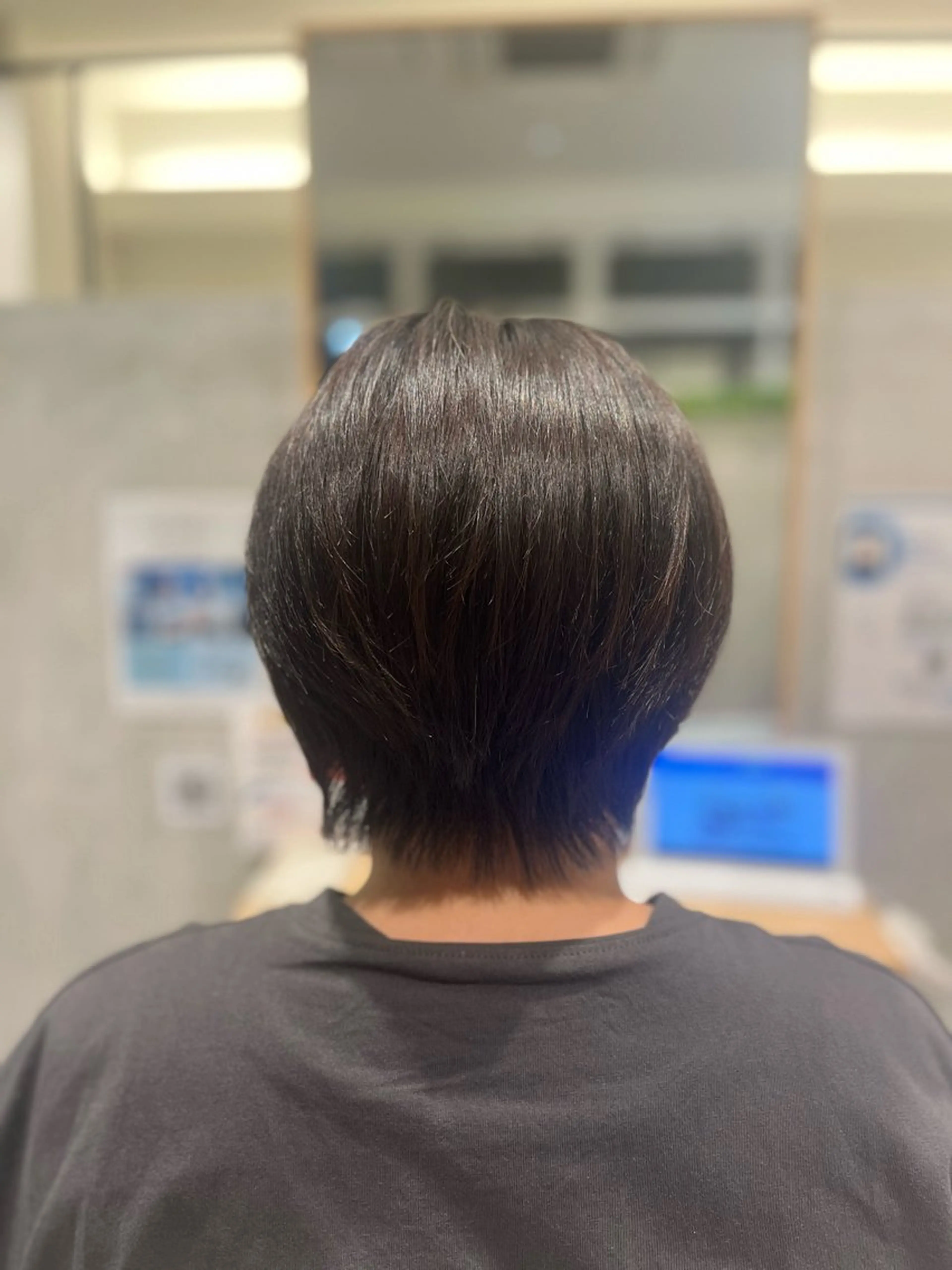 ショート ショートボブ ボブ ショートヘア ウィスタリアフィールドプランシュ所属・Planches 渡辺のヘアスタイル