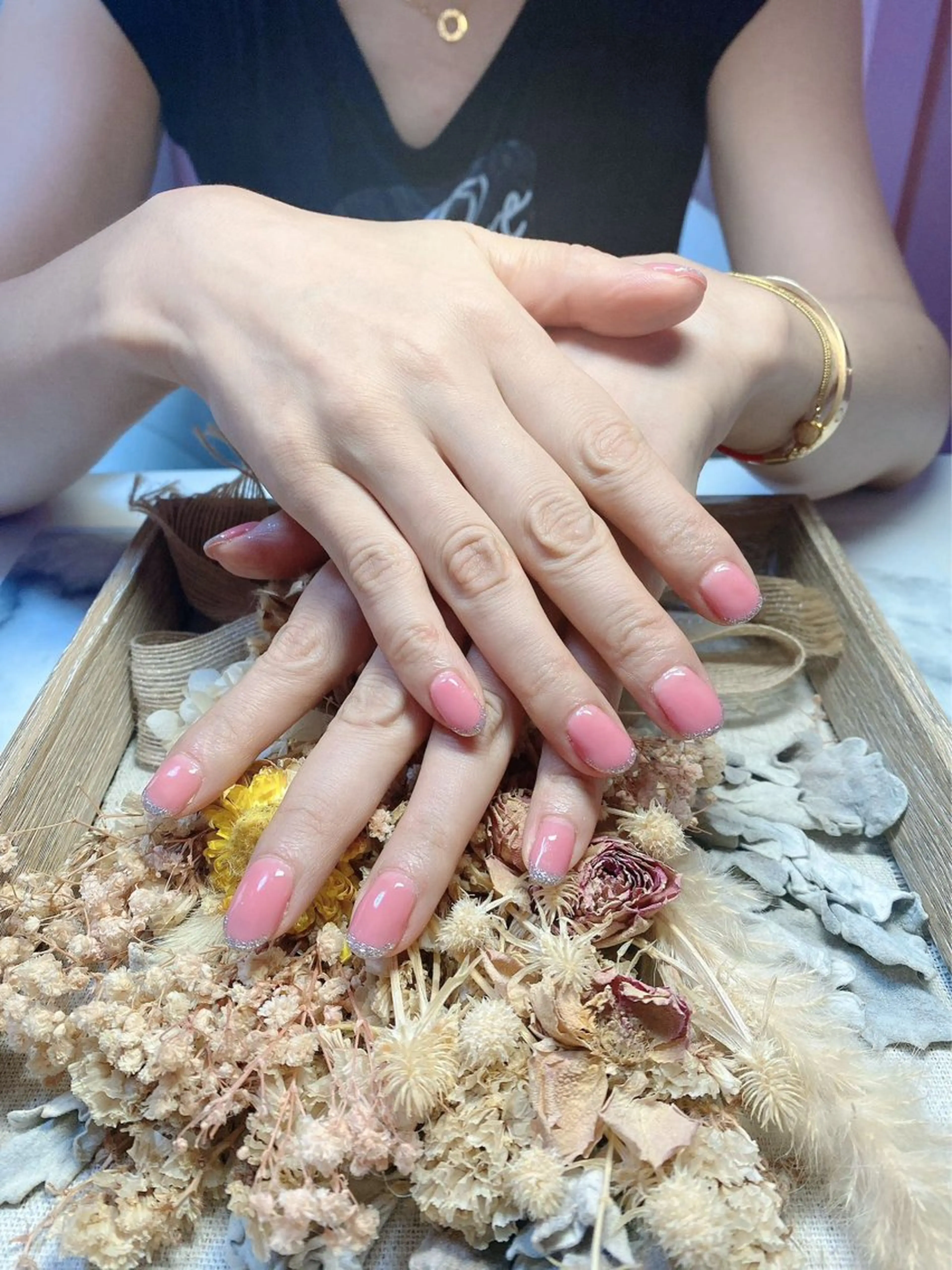 ネイル LEDアイラッシュ ∩_∩アオイのマツエク・マツパデザイン