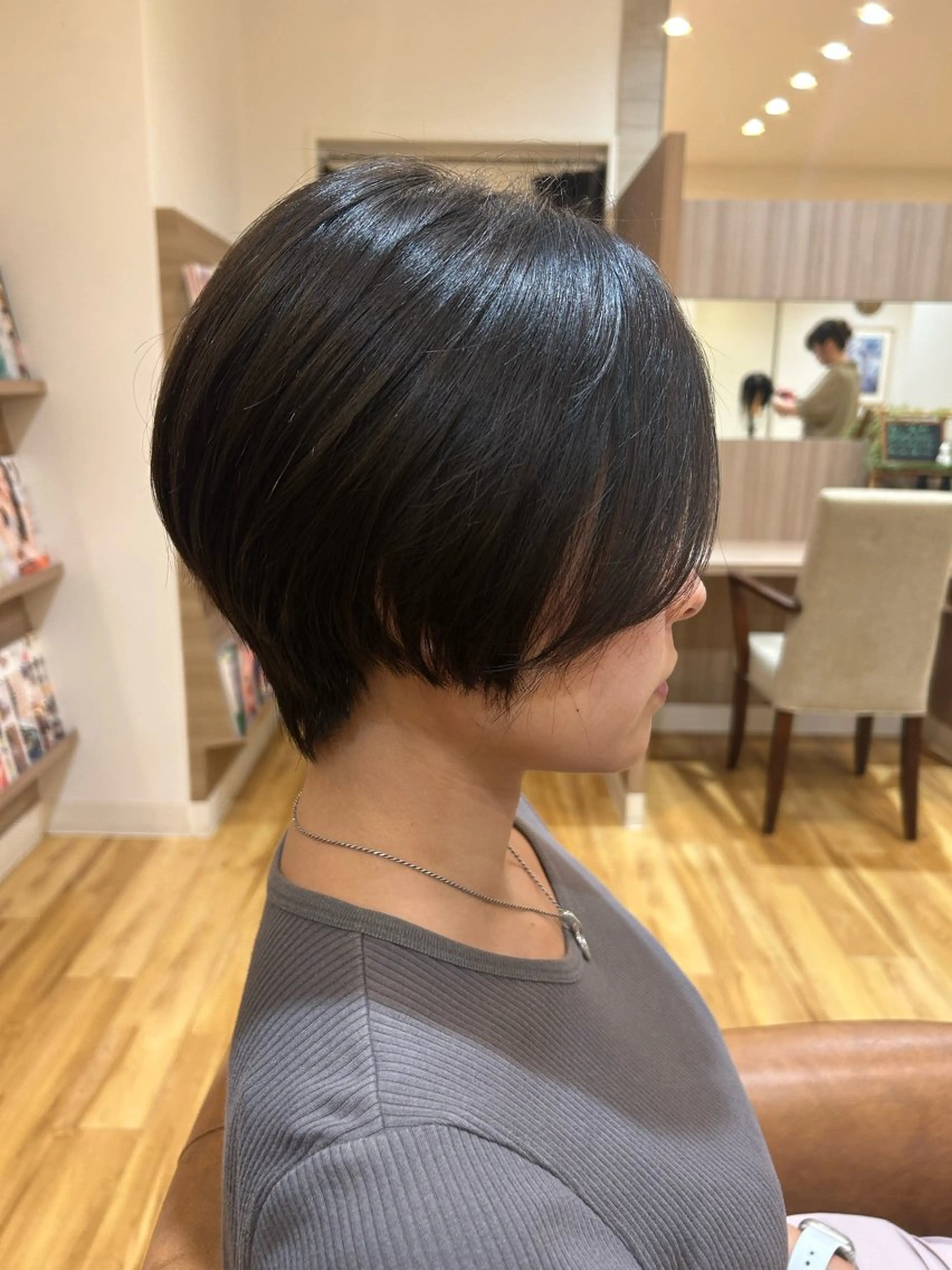 ショート ハンサムショート ショートヘア 志乃屋所属・中川 美里のヘアスタイル