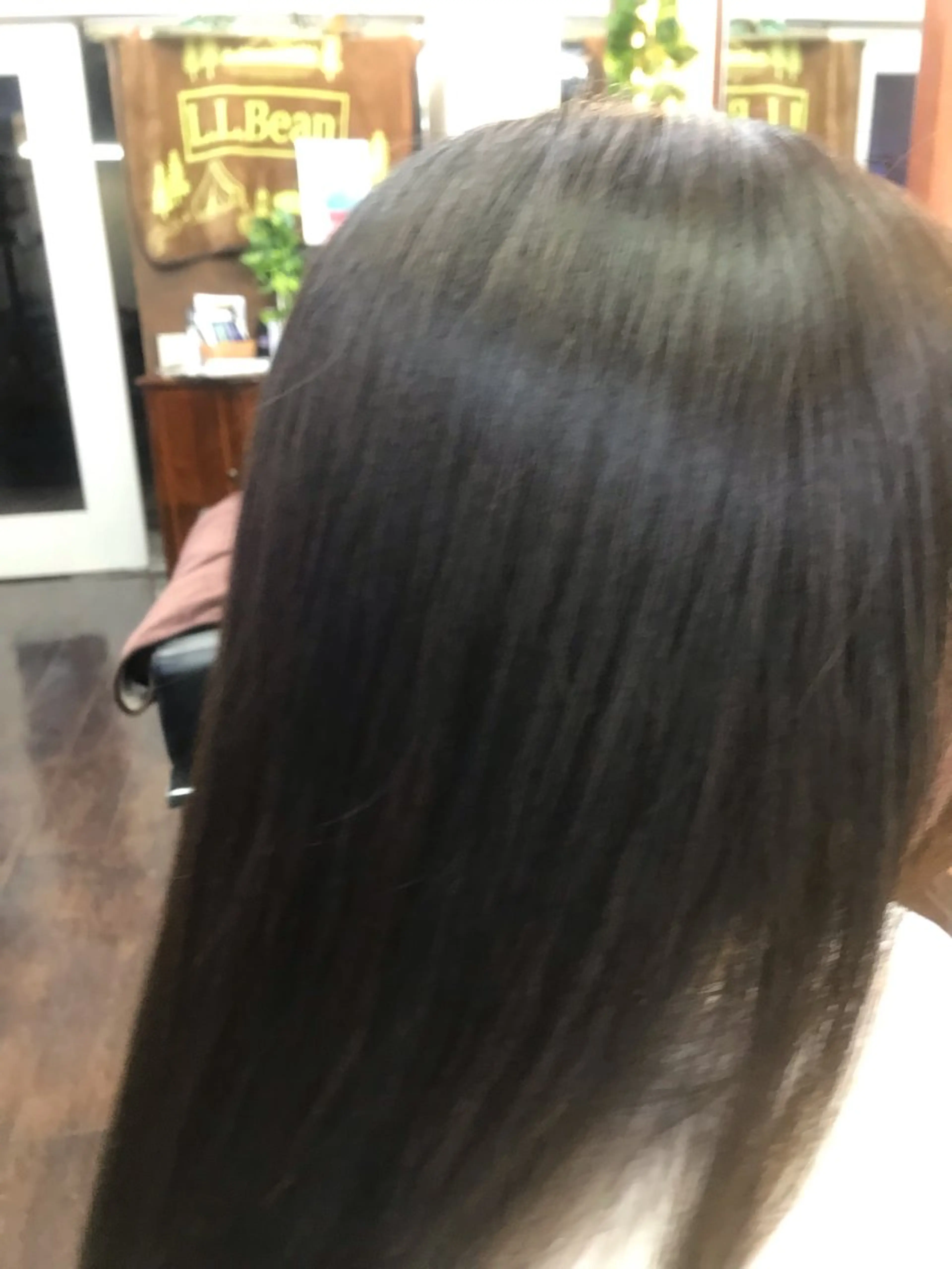 セミロング パーマ 桧山 真のヘアスタイル