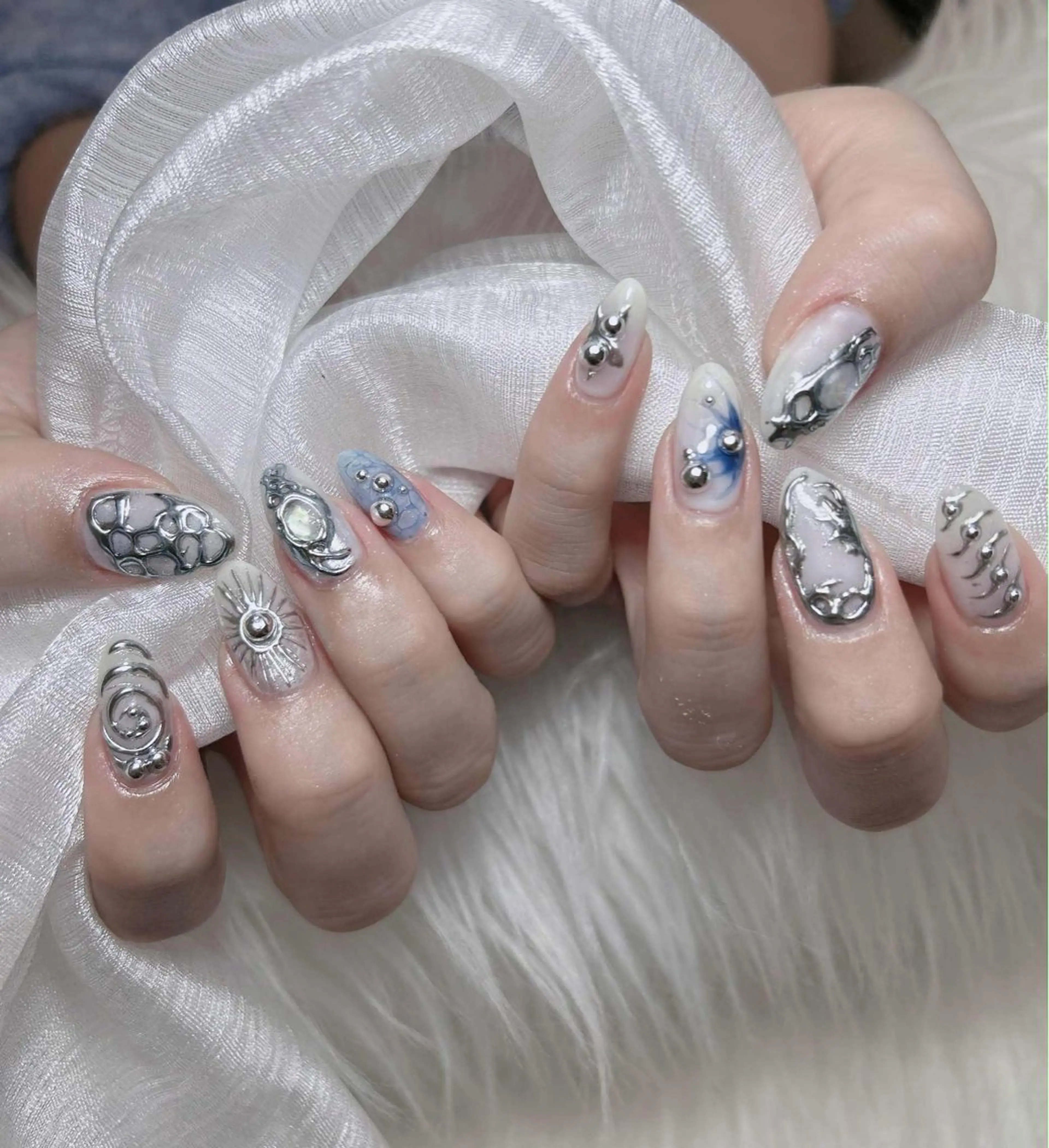 ネイル オーロラネイル チークネイル フットネイル フレンチネイル 韓国ネイル ハンドネイル Lumi Nailのネイルデザイン