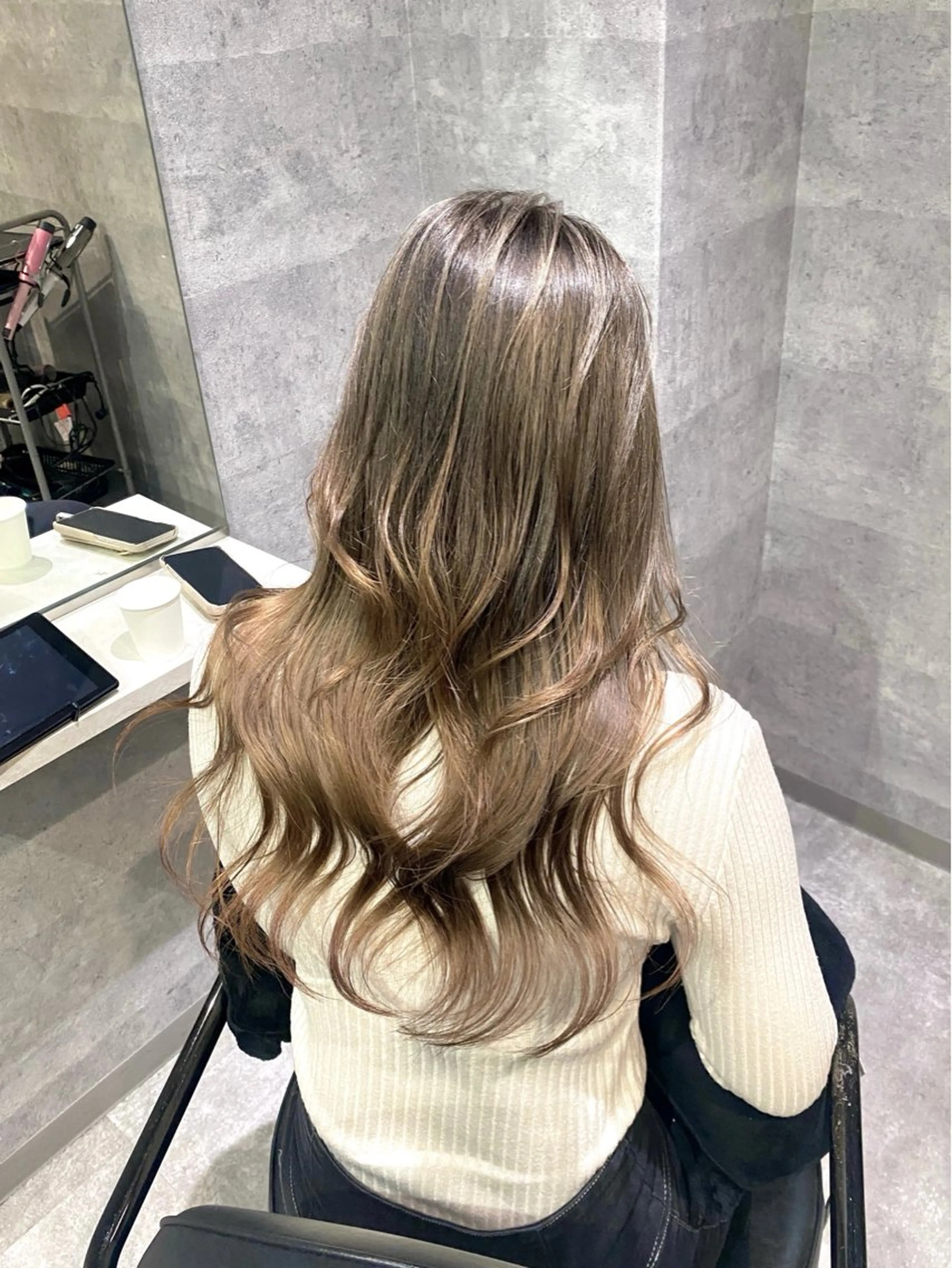 セミロング レイヤーカット ヘアカラー _WHITE難波店[アンダーバーホワイト]所属・艶カラー/髪質改善 /韓国風/中村嘉秀のヘアスタイル