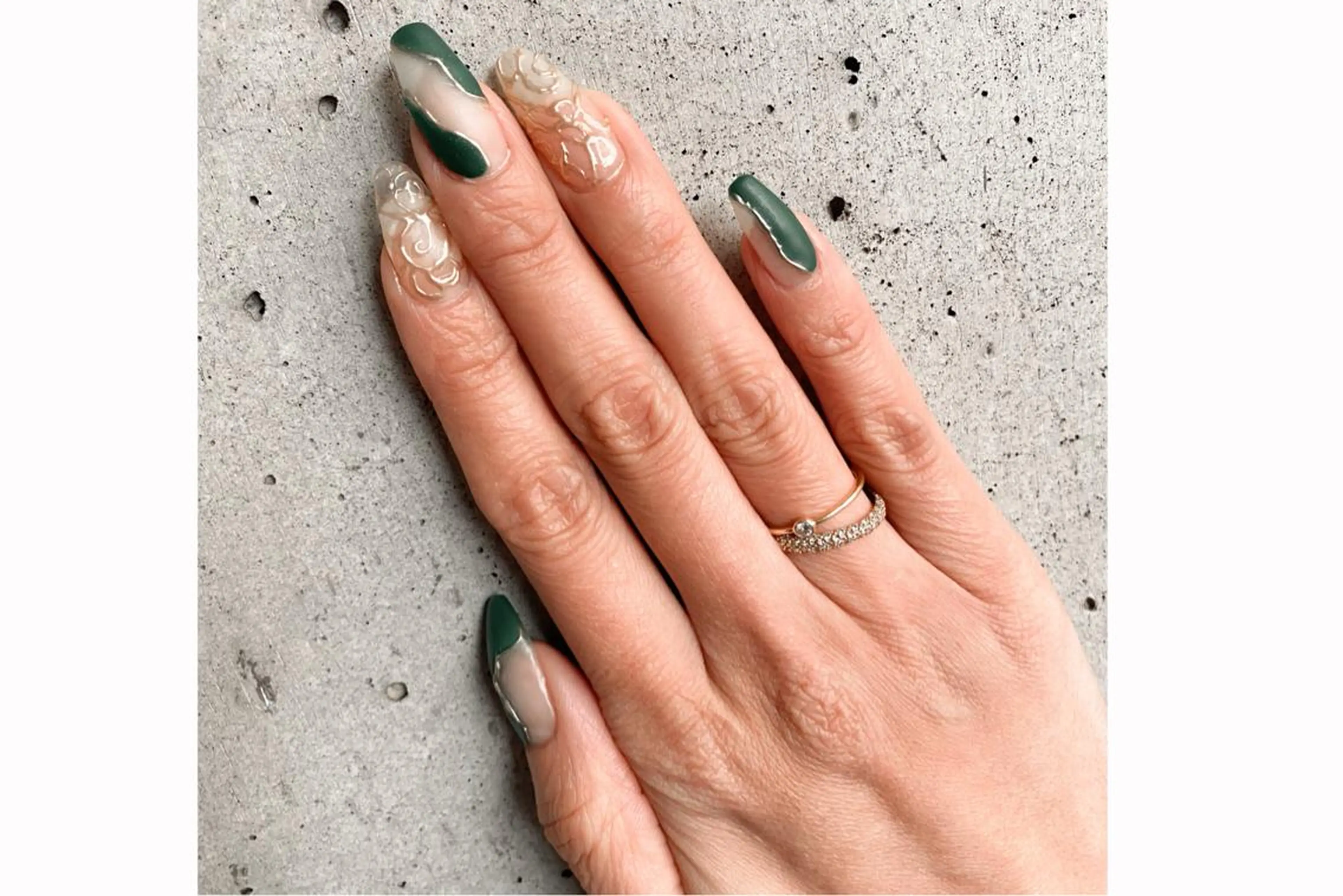 ネイル ハンドネイル NAIL Salon IP所属・長谷川 奈緒美のネイルデザイン