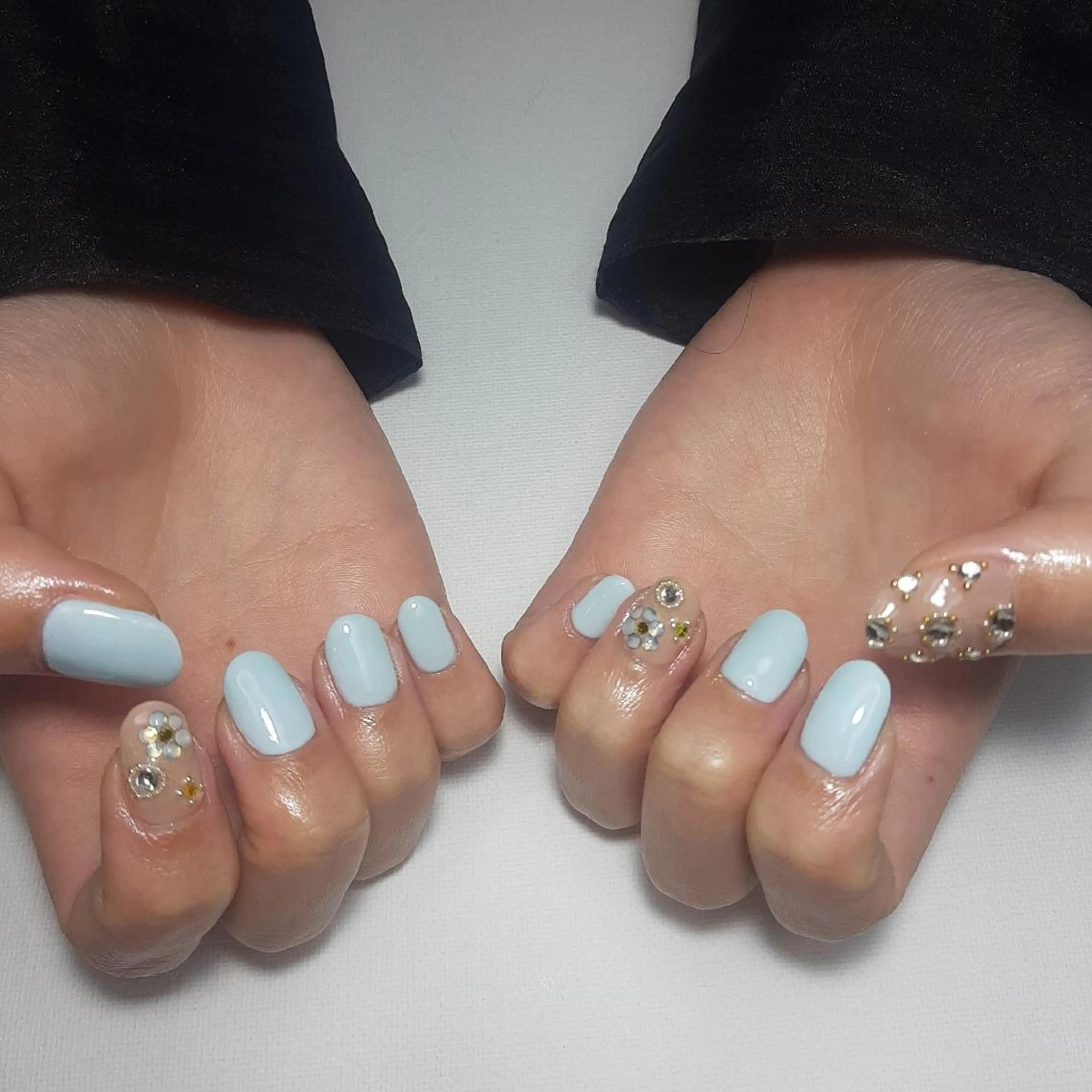 ネイル フラワーネイル 水色 春ネイル owlnail /持込みデザイン専門のネイルデザイン