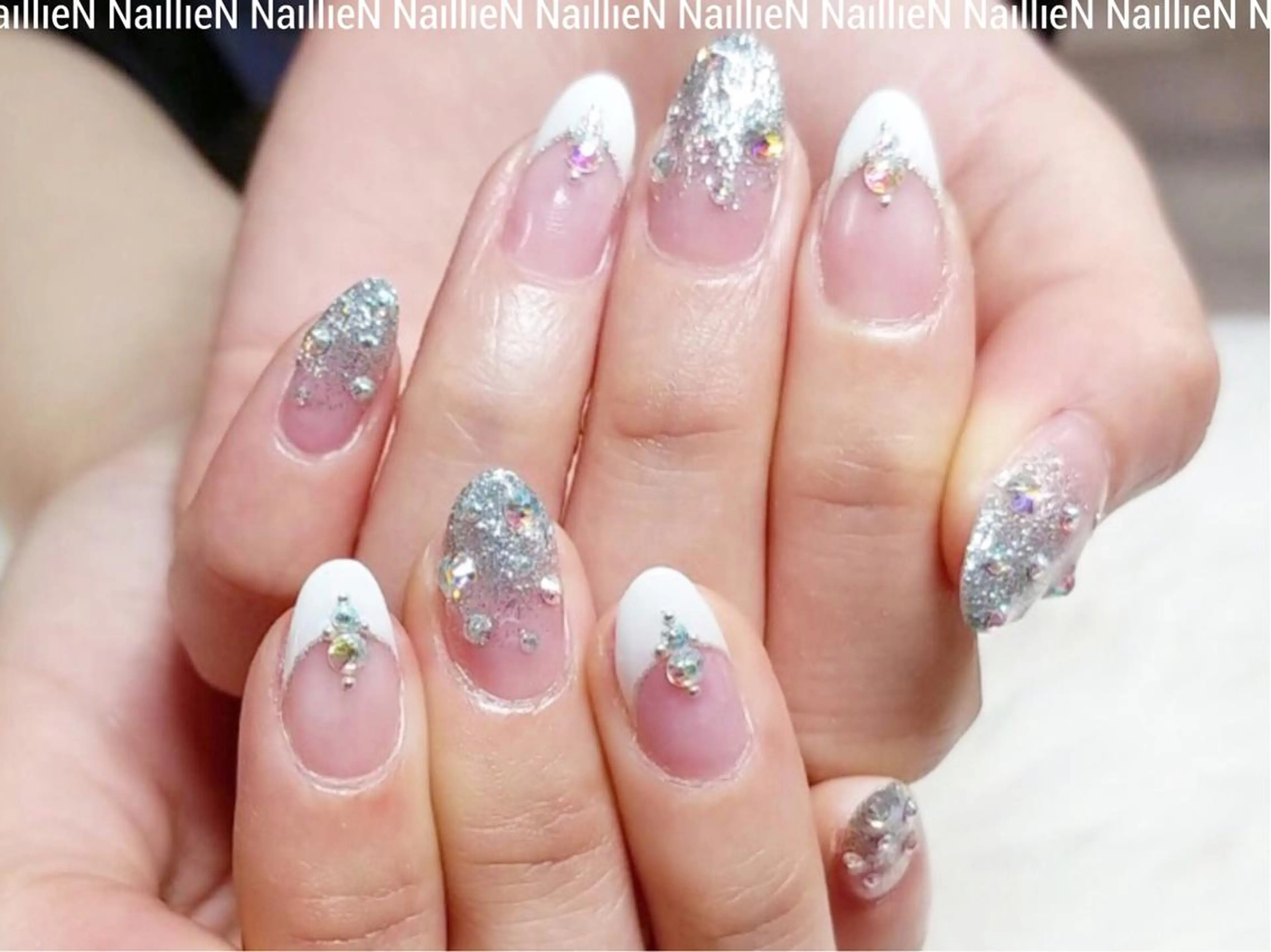 ネイル フレンチネイル Nail lieNのネイルデザイン