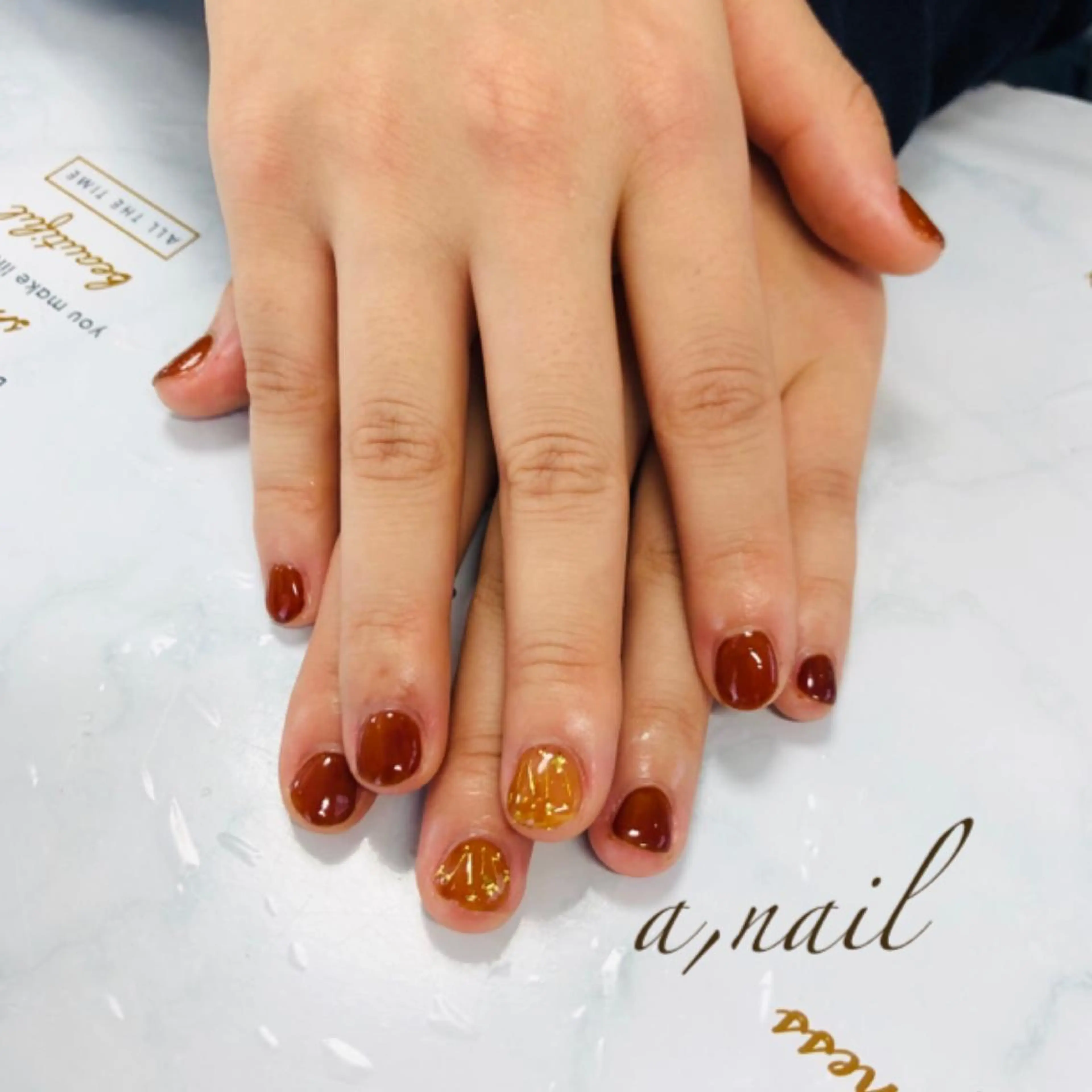 ネイル フットネイル ジェルネイル グラデーション ラメ(グリッター) ラメグラデーション ハンドネイル ネイルサロン エーネイルのネイルデザイン