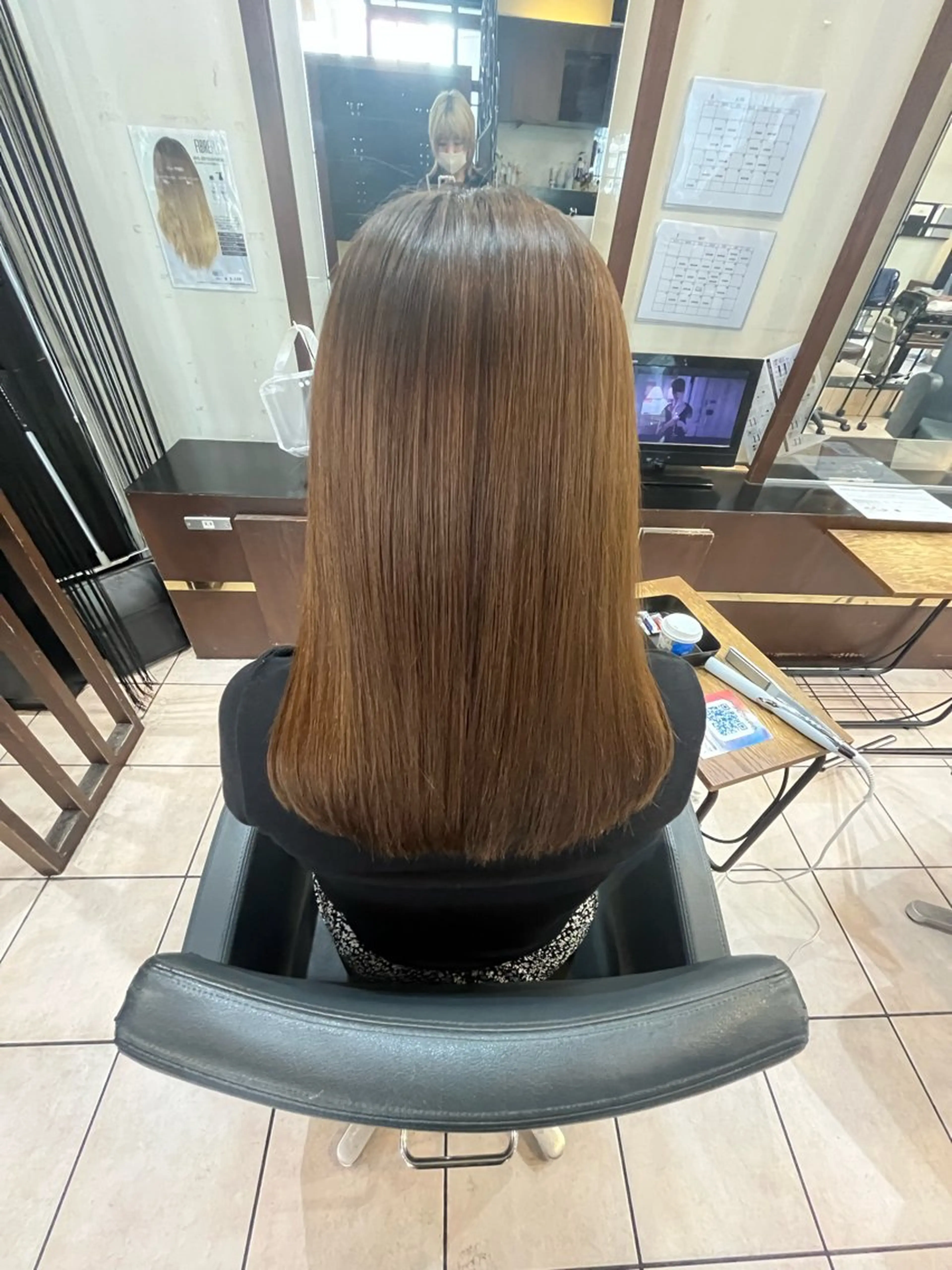 セミロング 髪質改善 MODEK's阿倍野 HONOKAのヘアスタイル