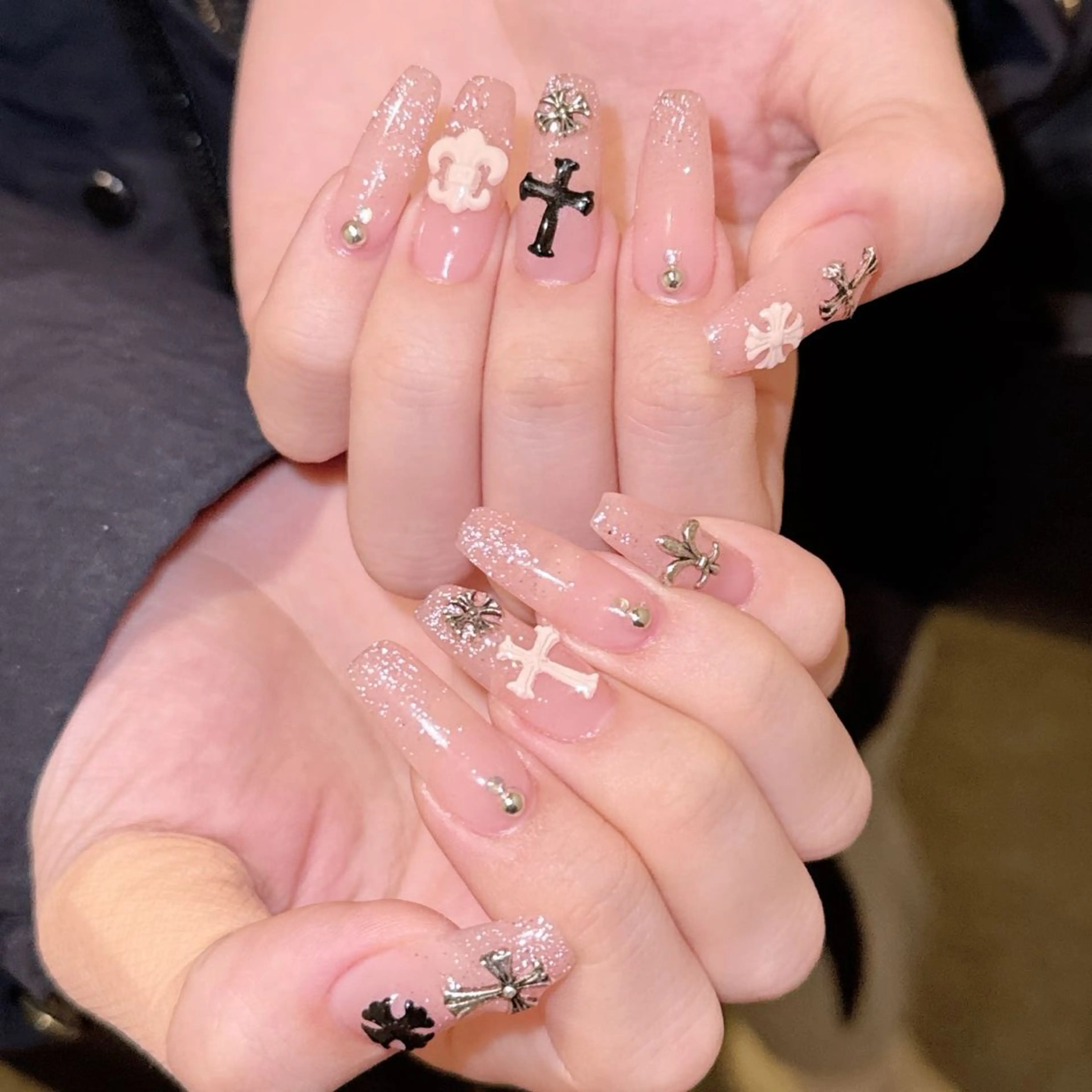 ネイル Glow Nail スカルプ専門店のネイルデザイン