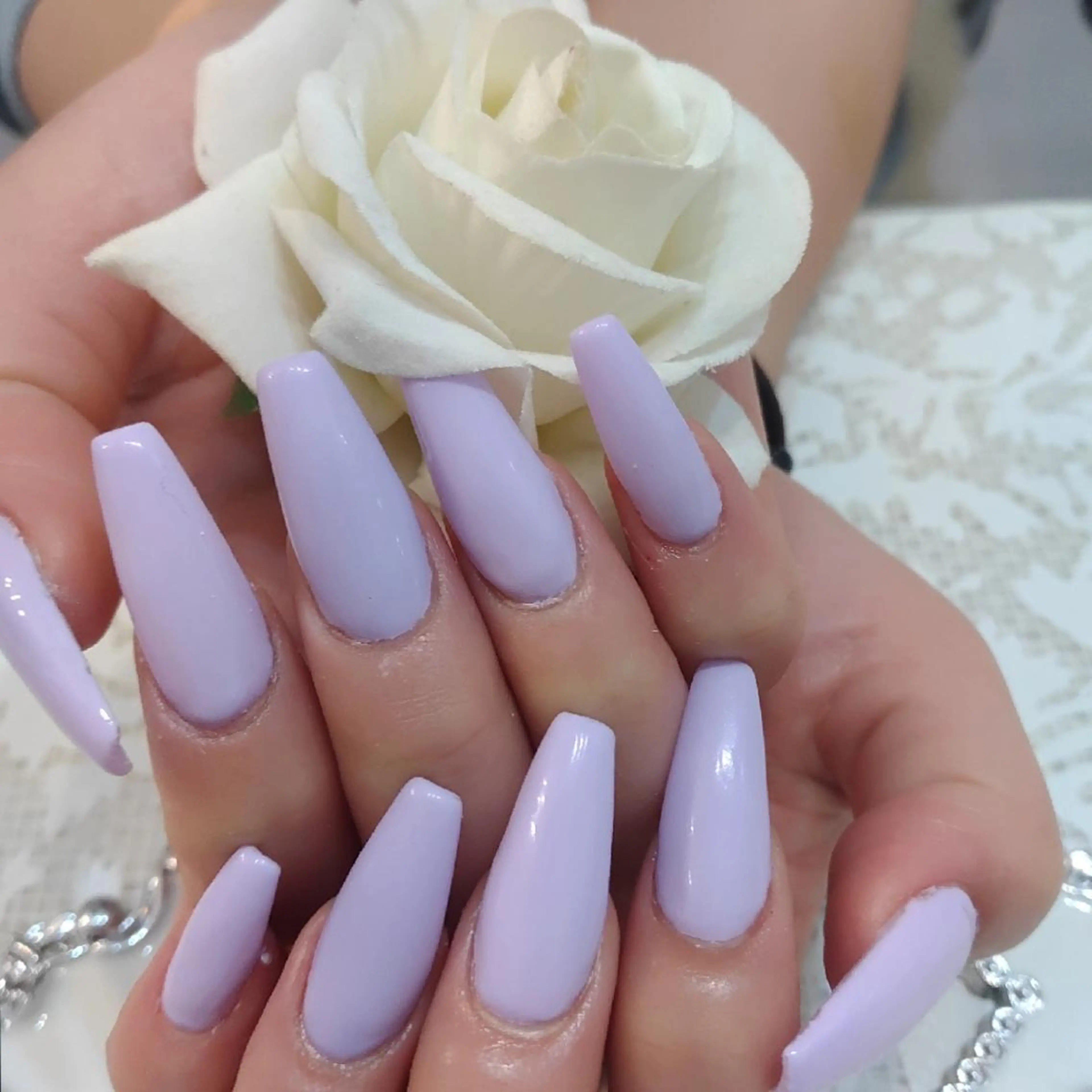 ネイル エステとネイル ローズコンフォートのネイルデザイン