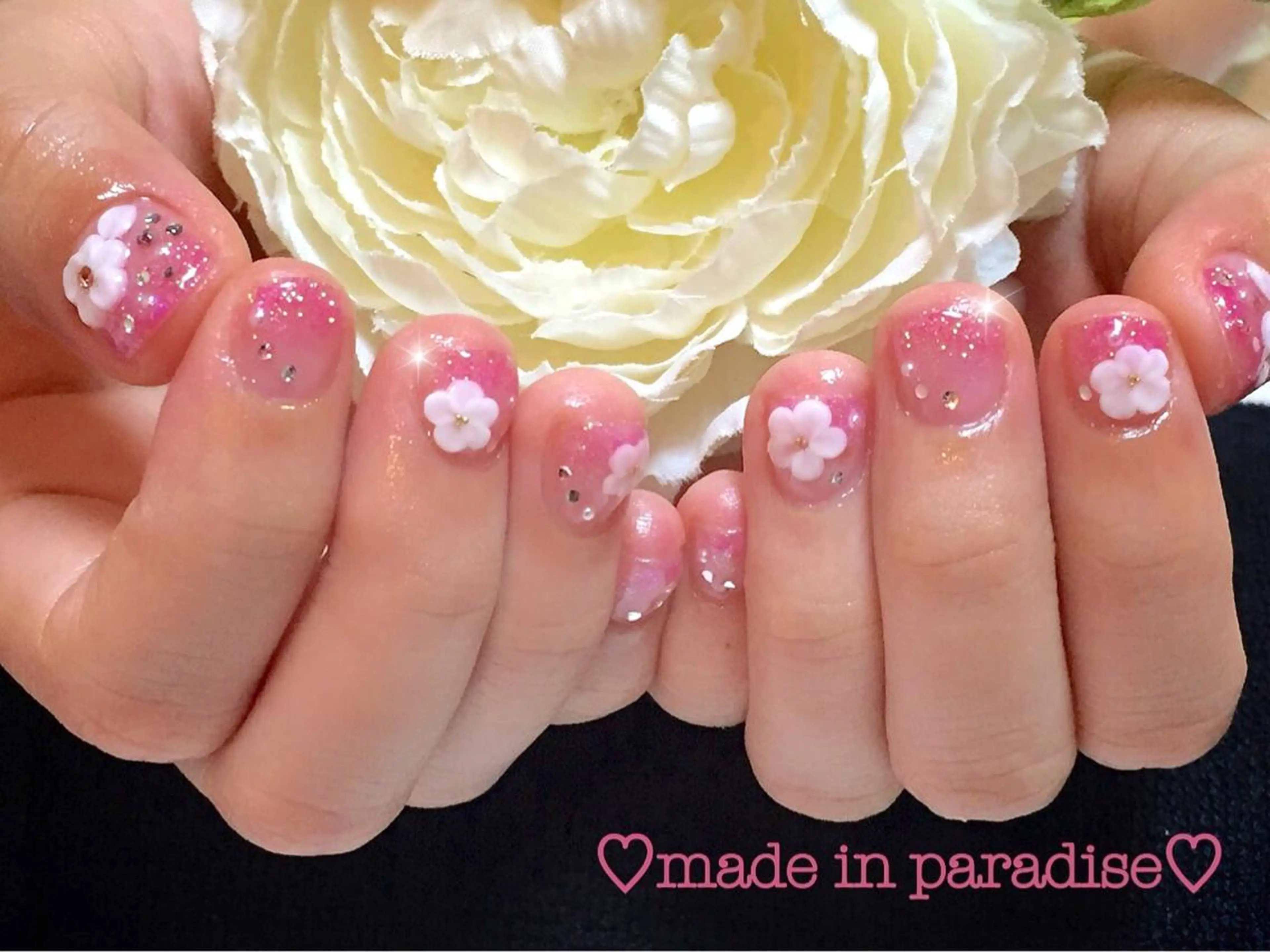 ネイル 成人式 うるま市サロン Yuko Izawaのネイルデザイン