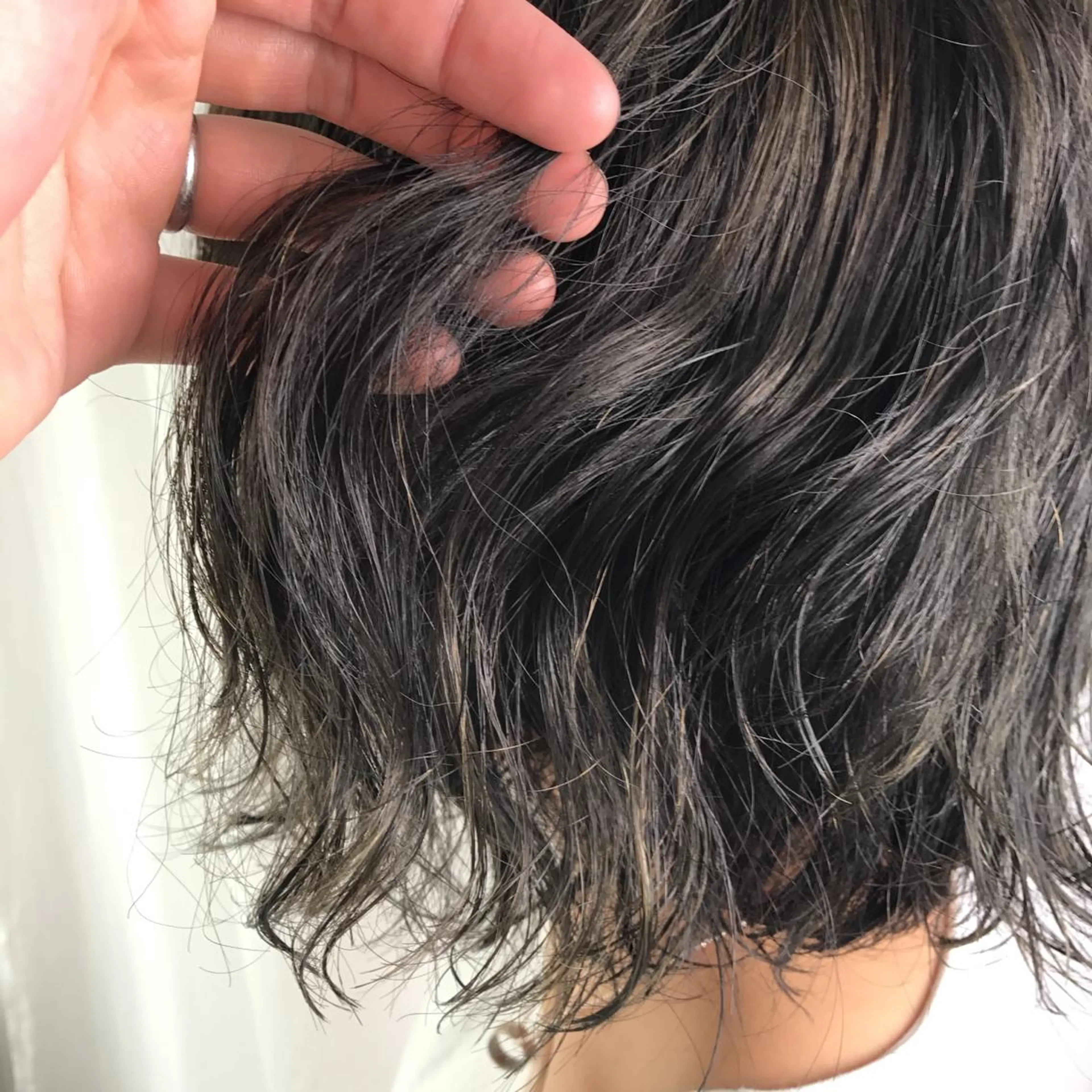 ショート カラー グレージュ ハイライトカラー ハイライト 🌈限定価格🌈 鈴木　瑛輔のヘアスタイル