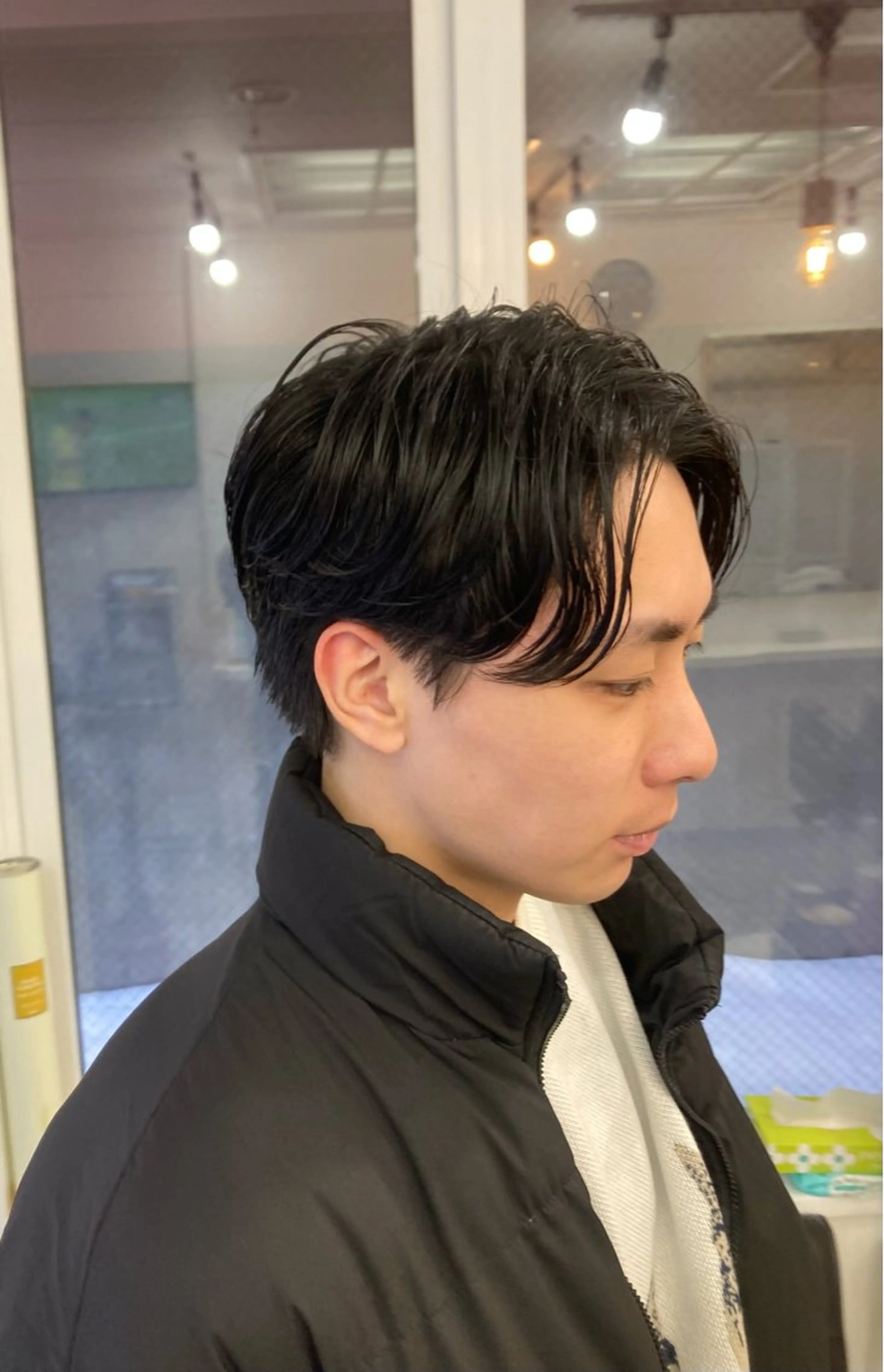 ミディアム パーマ メンズ ミディアムパーマ メンズパーマ ニュアンスパーマ 深堀 勇弥のヘアスタイル