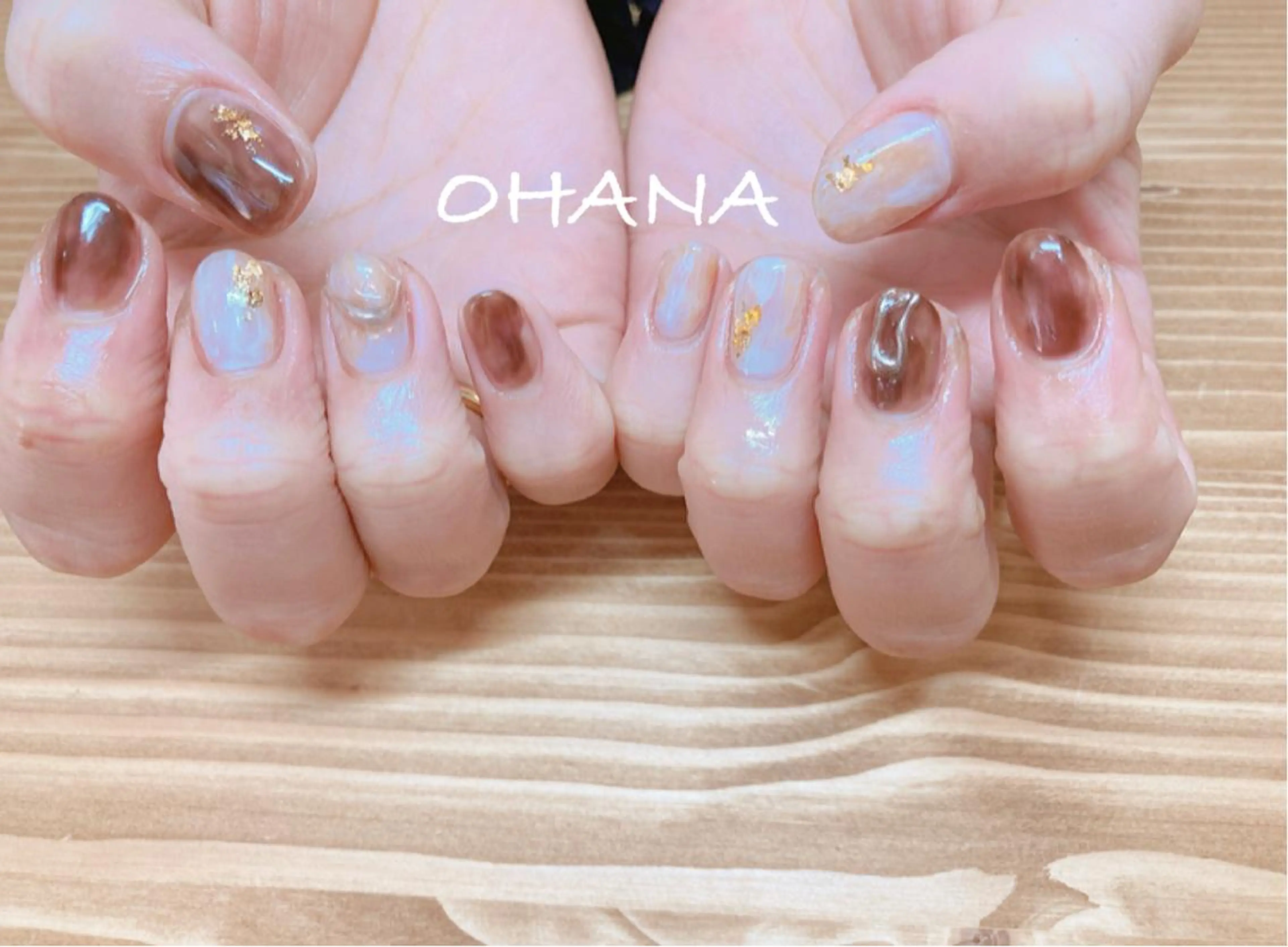 ネイル 成人式 長さ出し フットネイル ミラーネイル ニュアンスネイル nailroom OHANA所属・nailroom OHANA🌴のネイルデザイン