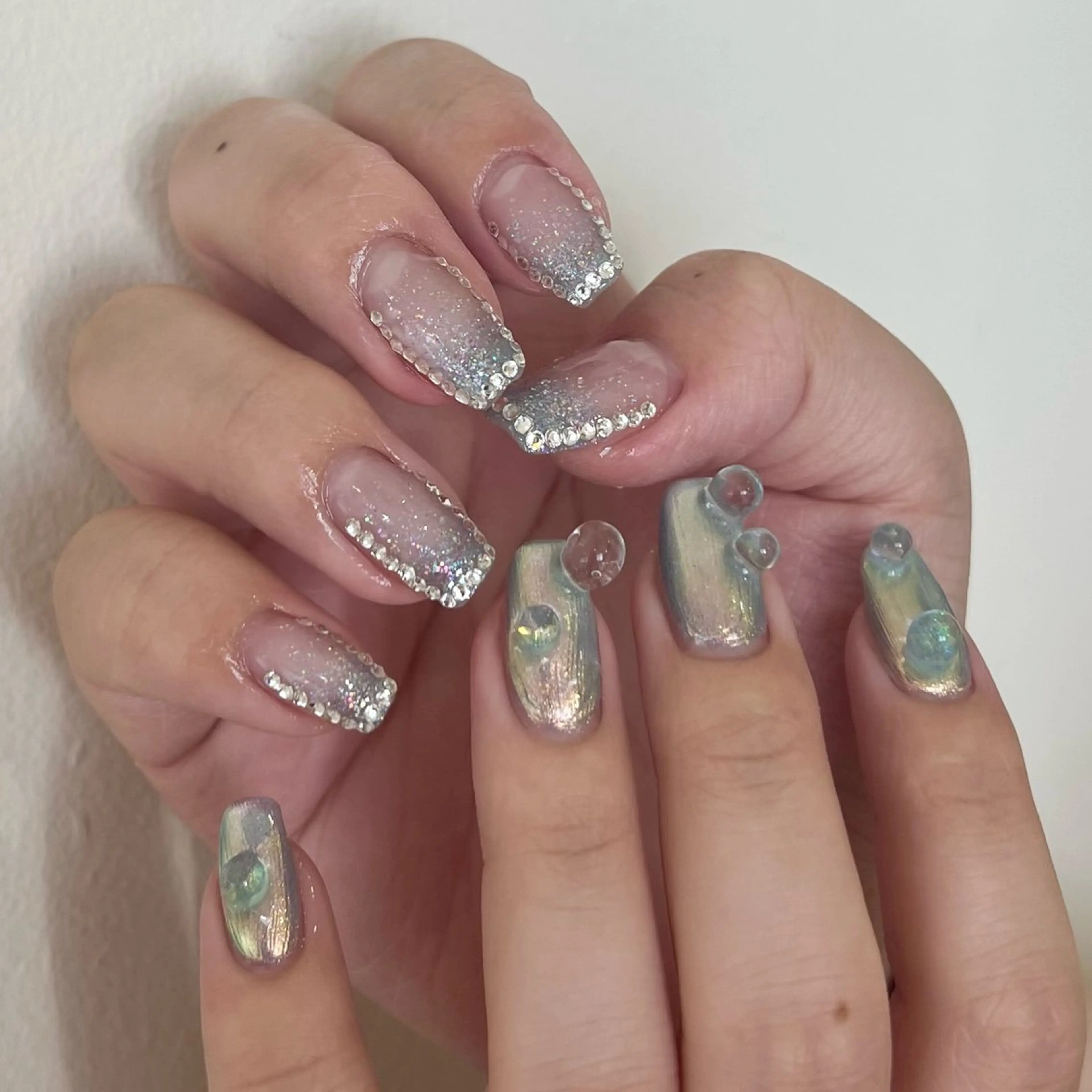 ネイル ハンドネイル 内田 里穂のネイルデザイン