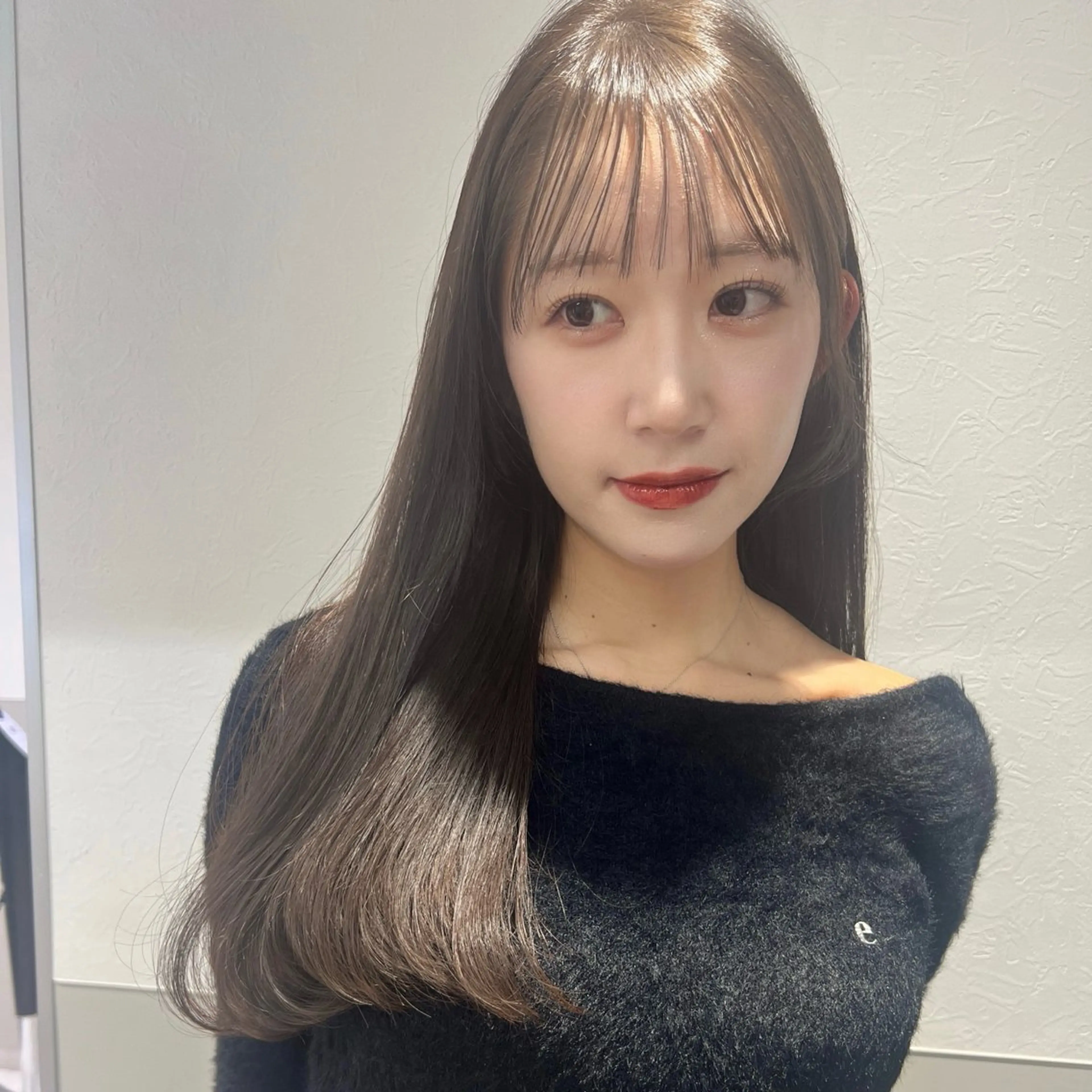 ロング ロング カット ヘアカラー トリートメント 韓国モテhair🍑 momoのヘアスタイル