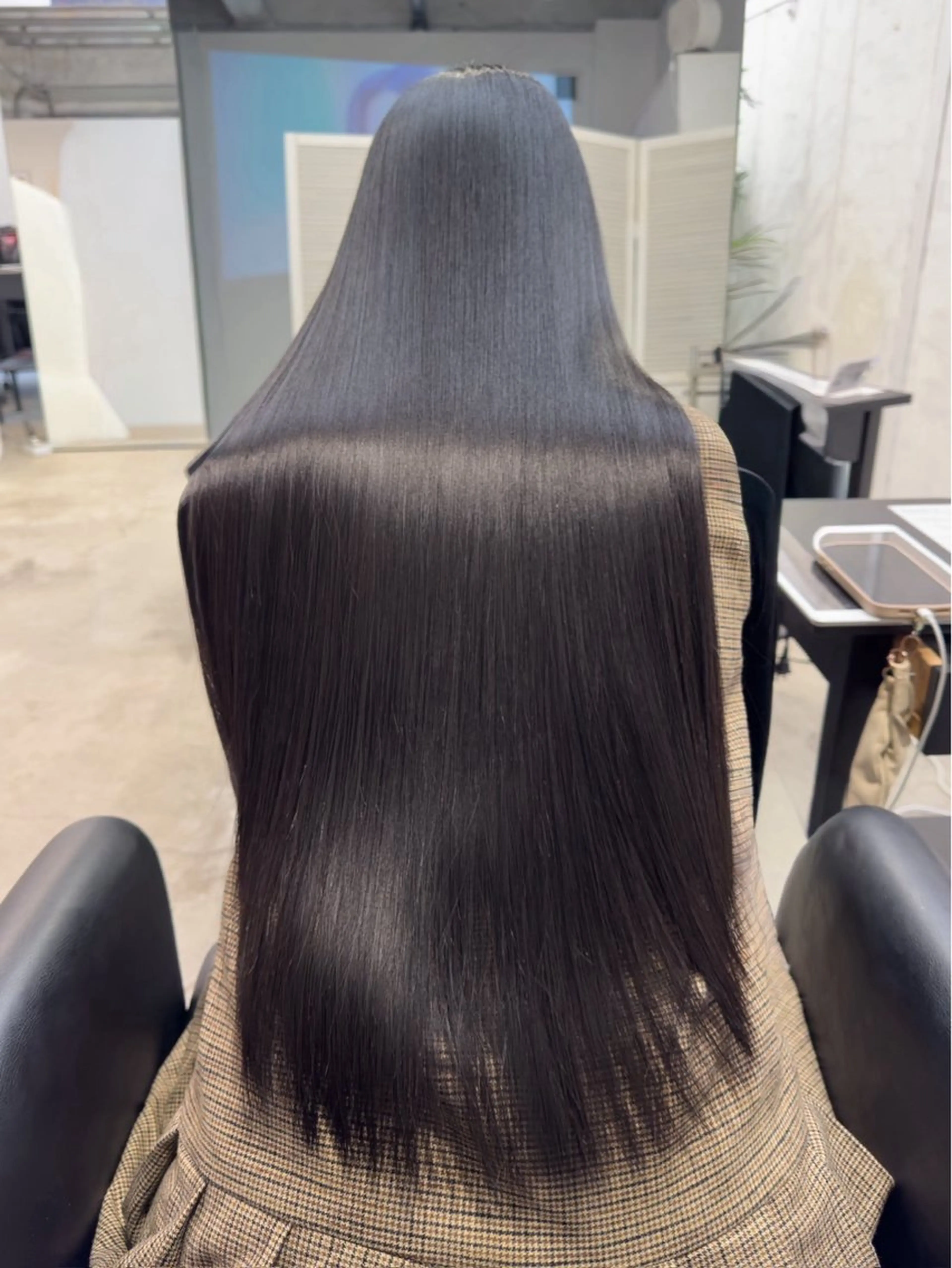 ロング 透明感カラー・ 髪質改善🩵イケダのヘアスタイル