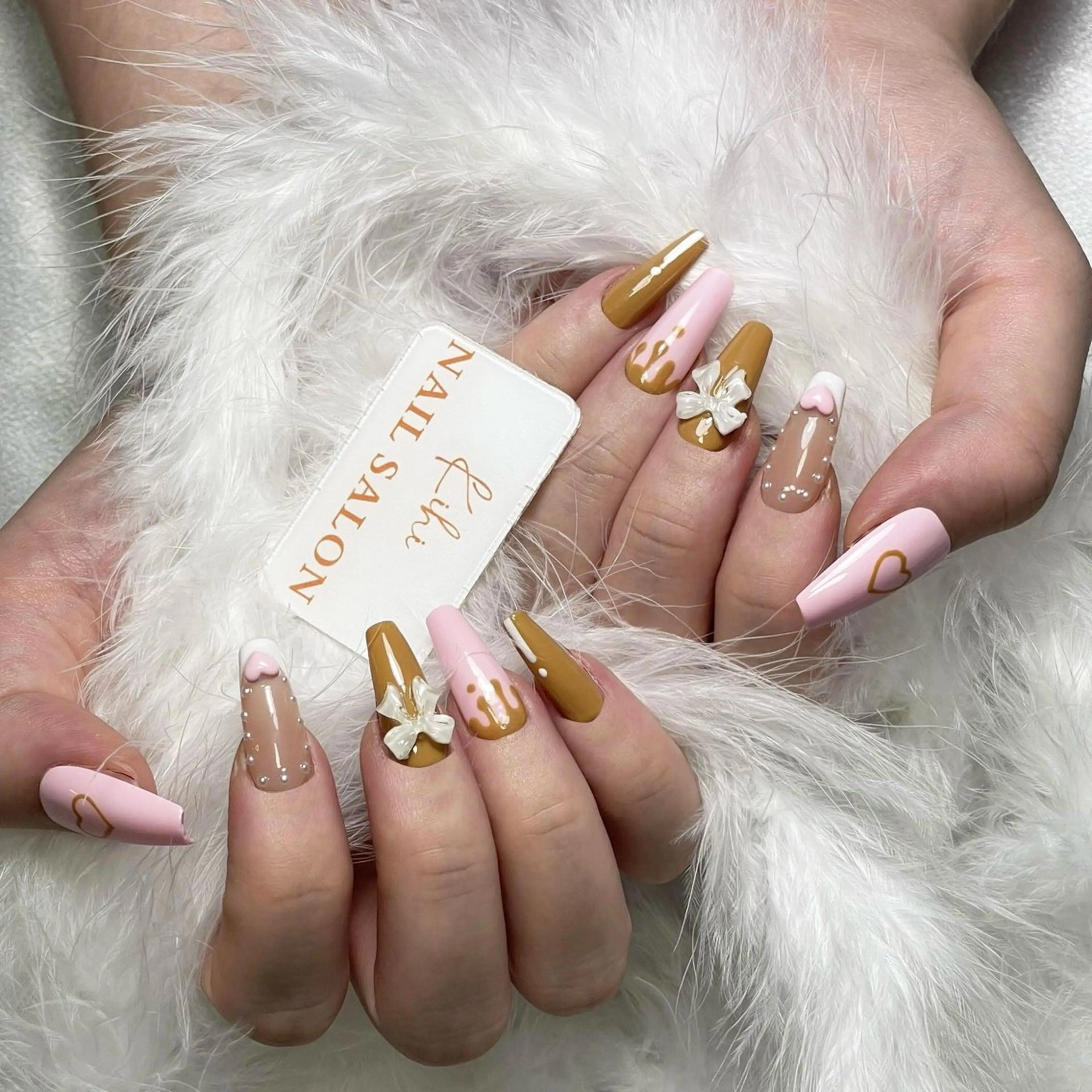 ネイル アートネイル フレンチネイル ジェルネイル グラデーション 韓国ネイル さくら💮💮 【オフ無料】のネイルデザイン