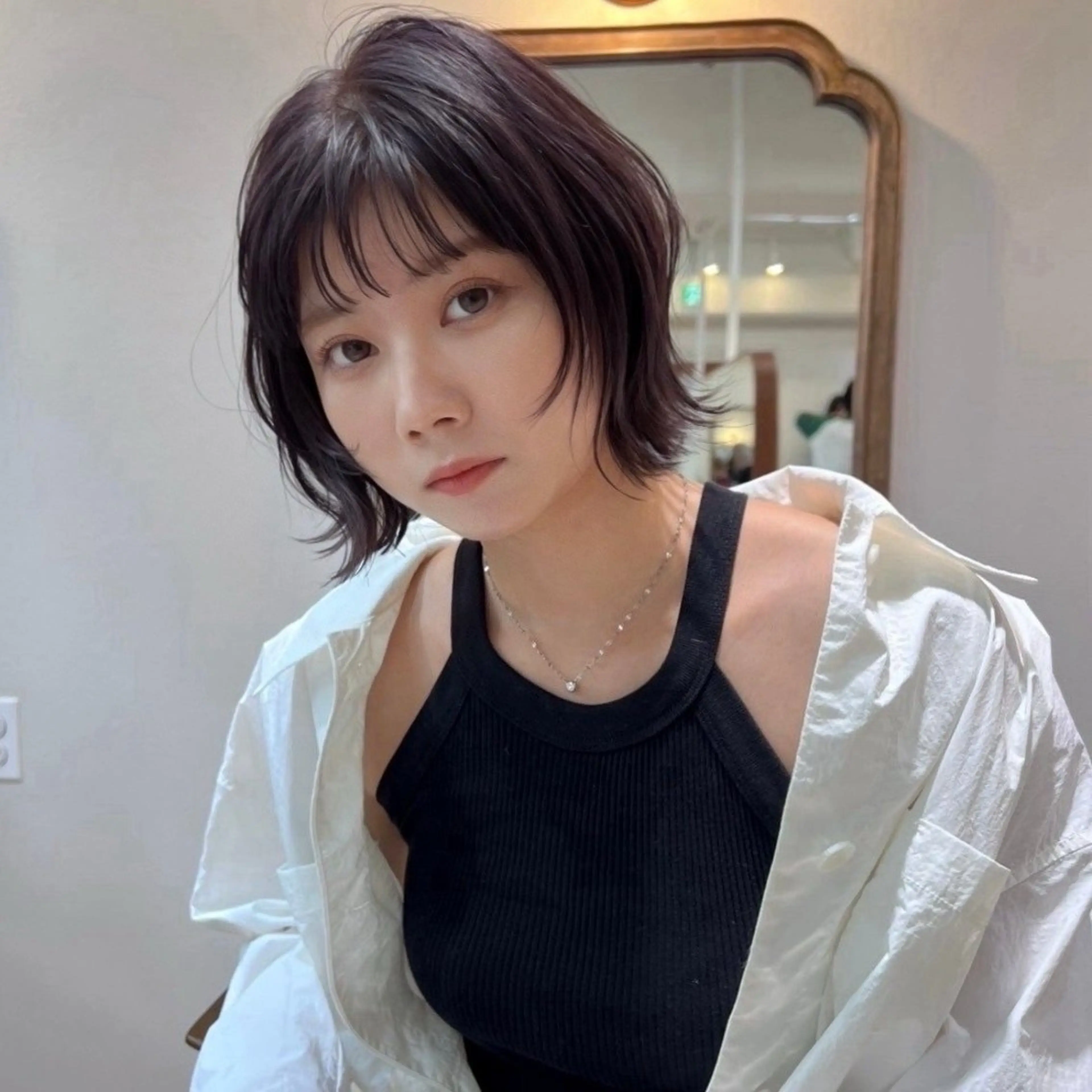 ショート カラー 縮毛矯正 長島美織 /透明感カラーのヘアスタイル