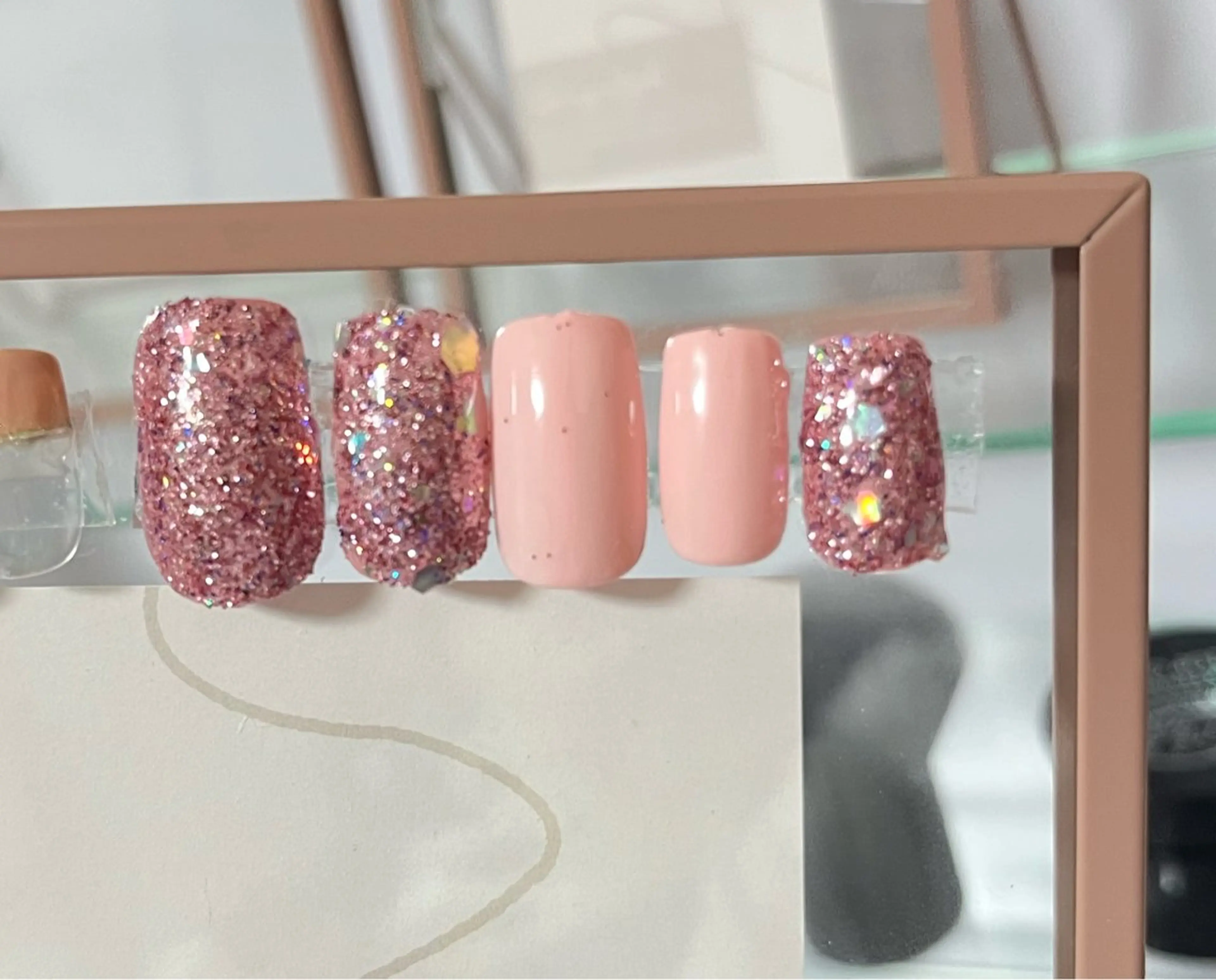 ネイル hohomi .のネイルデザイン