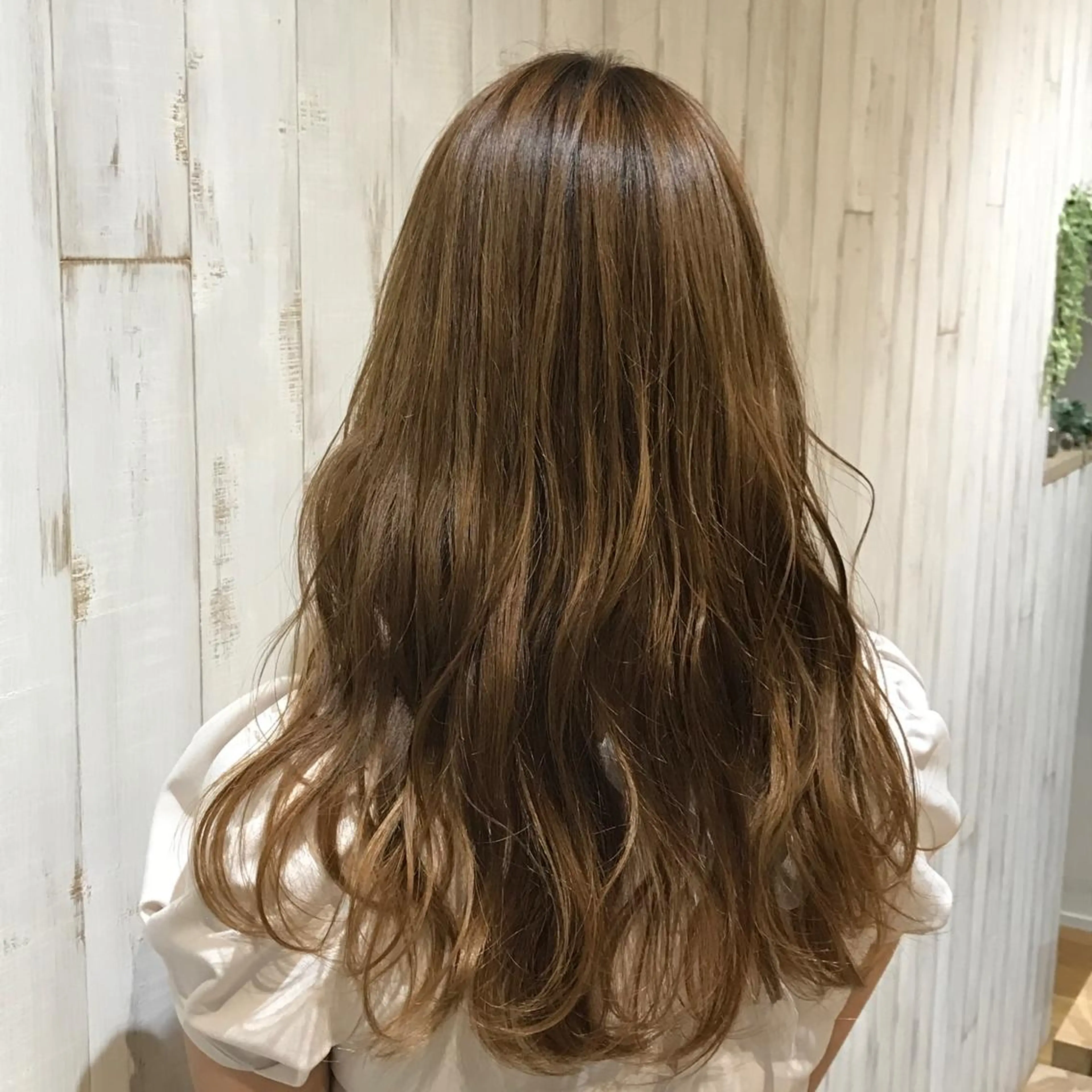 ロング 庄司 美佑樹のヘアスタイル
