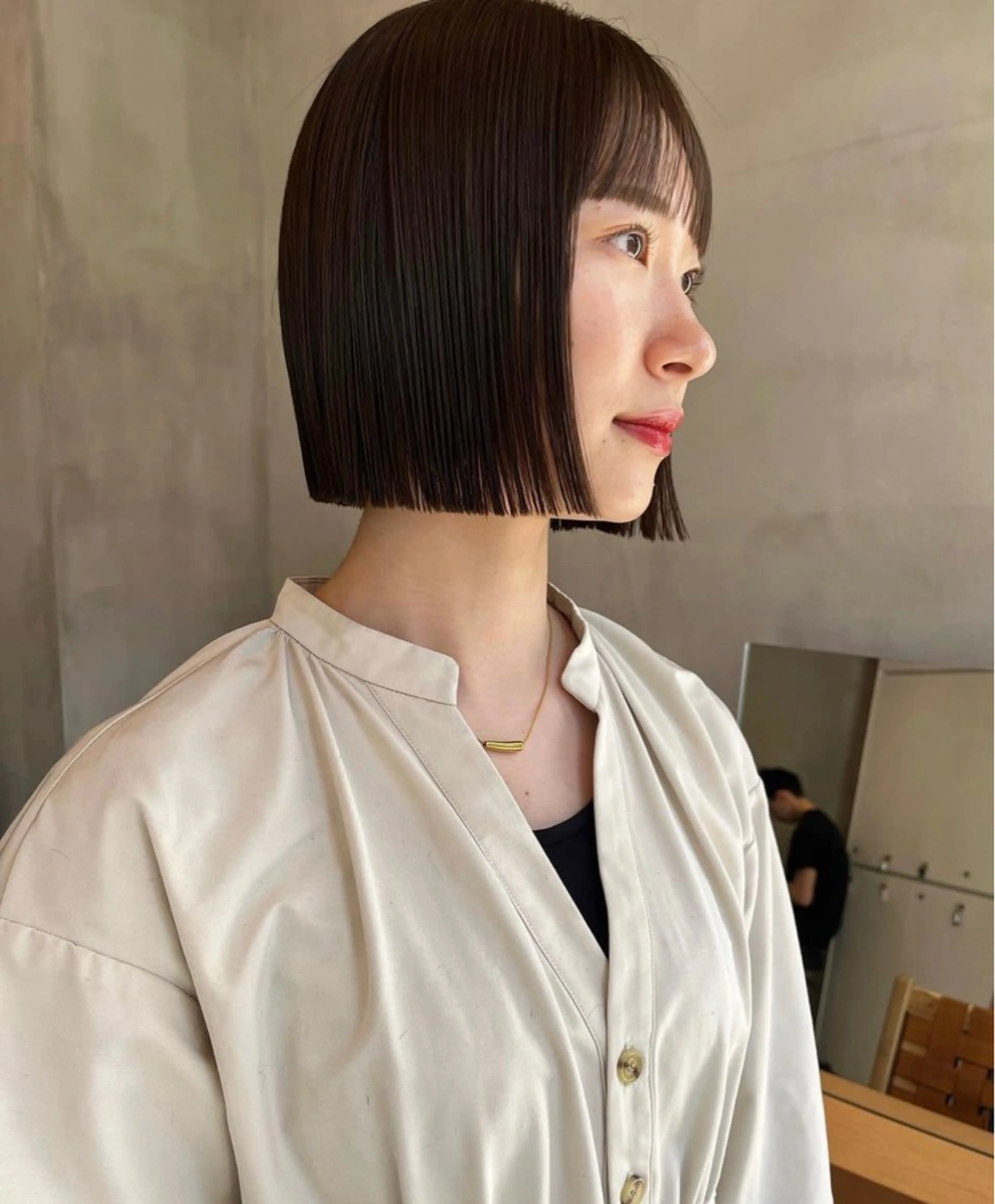 ショート センターパート /ニュアンスパーマのヘアスタイル