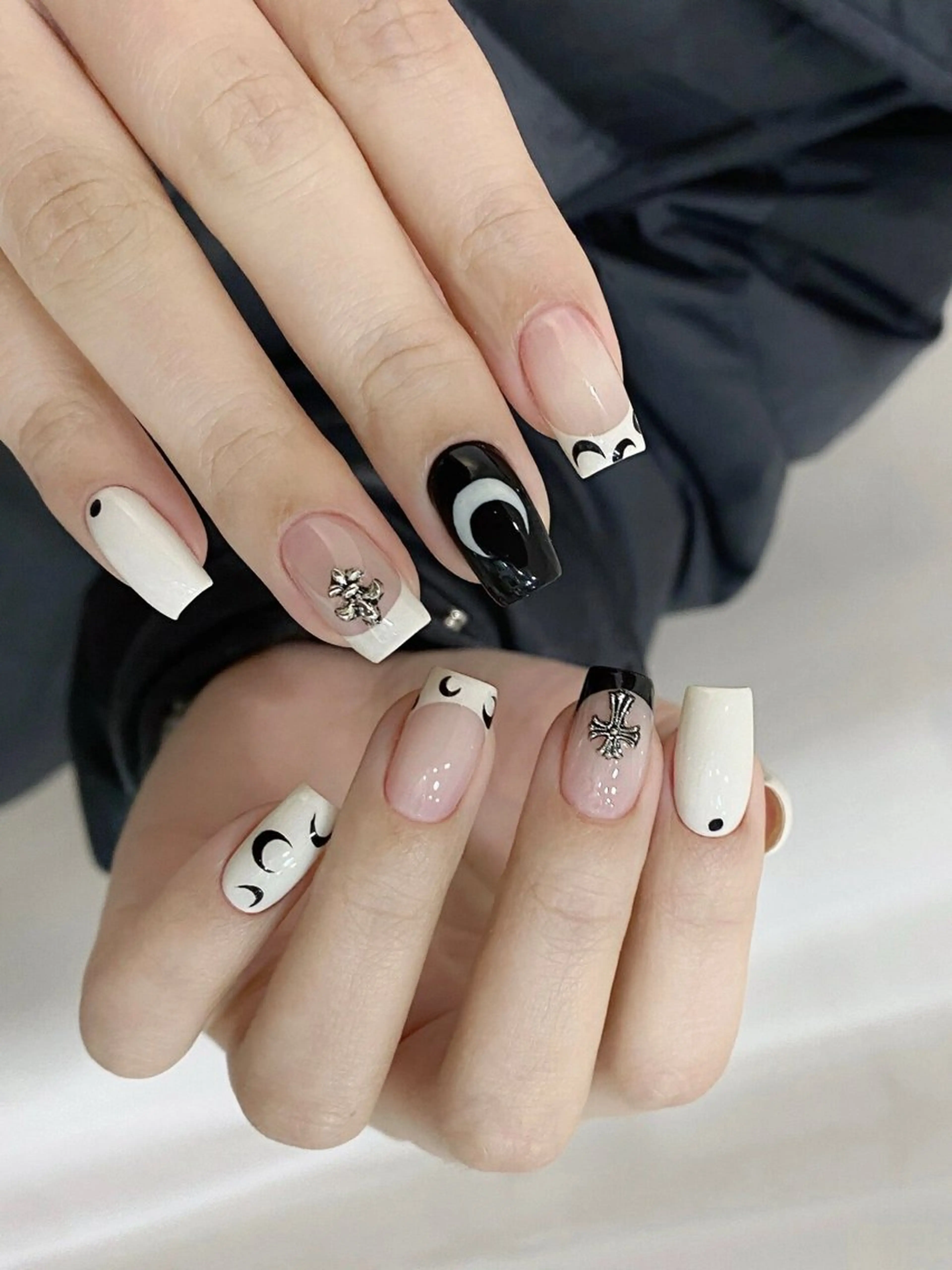 ネイル ネイル👑クイーンズ NailQueensのネイルデザイン