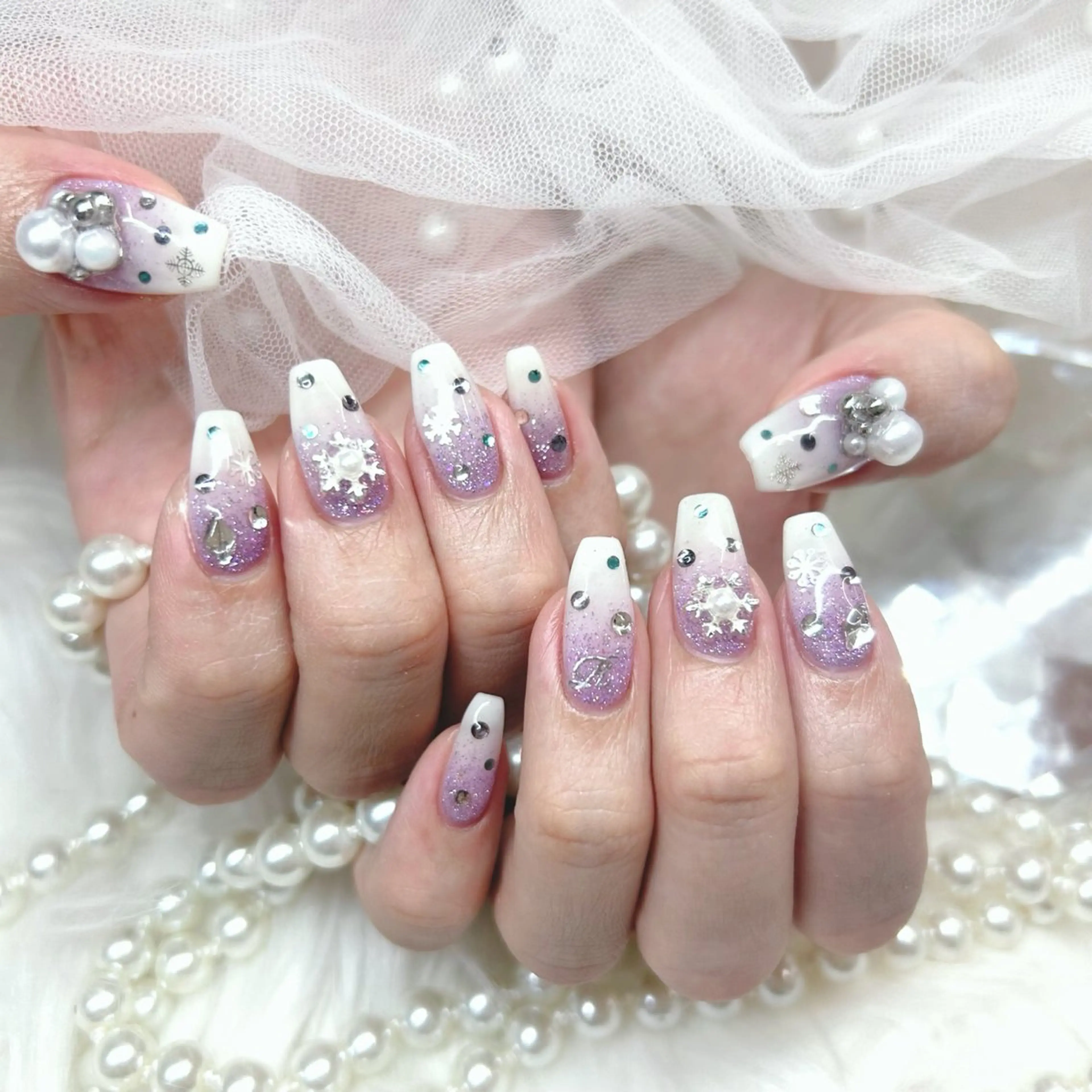 セミロング ハンドネイル Nailsalon Angeのネイルデザイン
