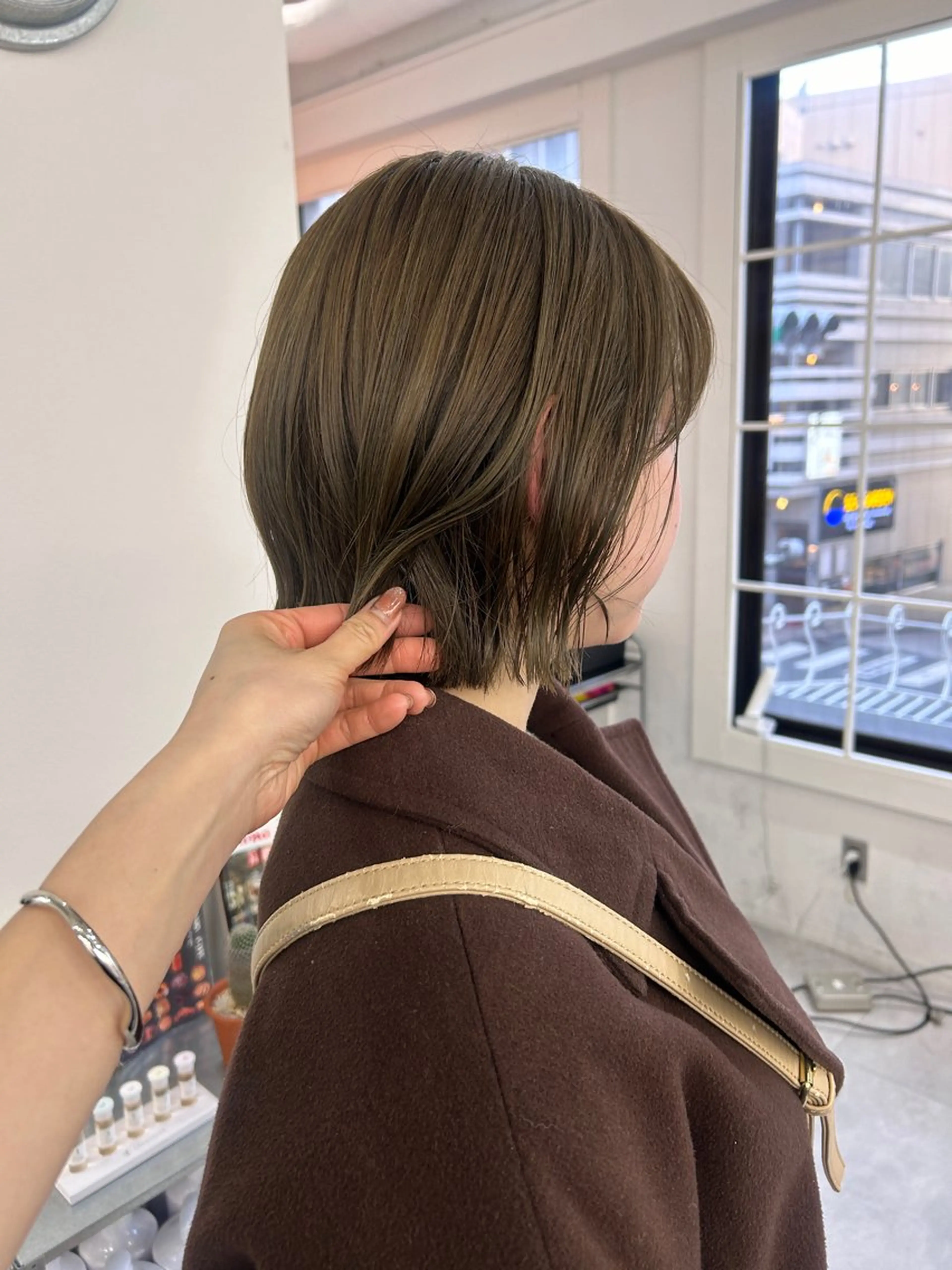 ミディアム カラー カット ヘアカラー トリートメント レイヤーボブ/ 艶カラー/サナ🌼のヘアスタイル