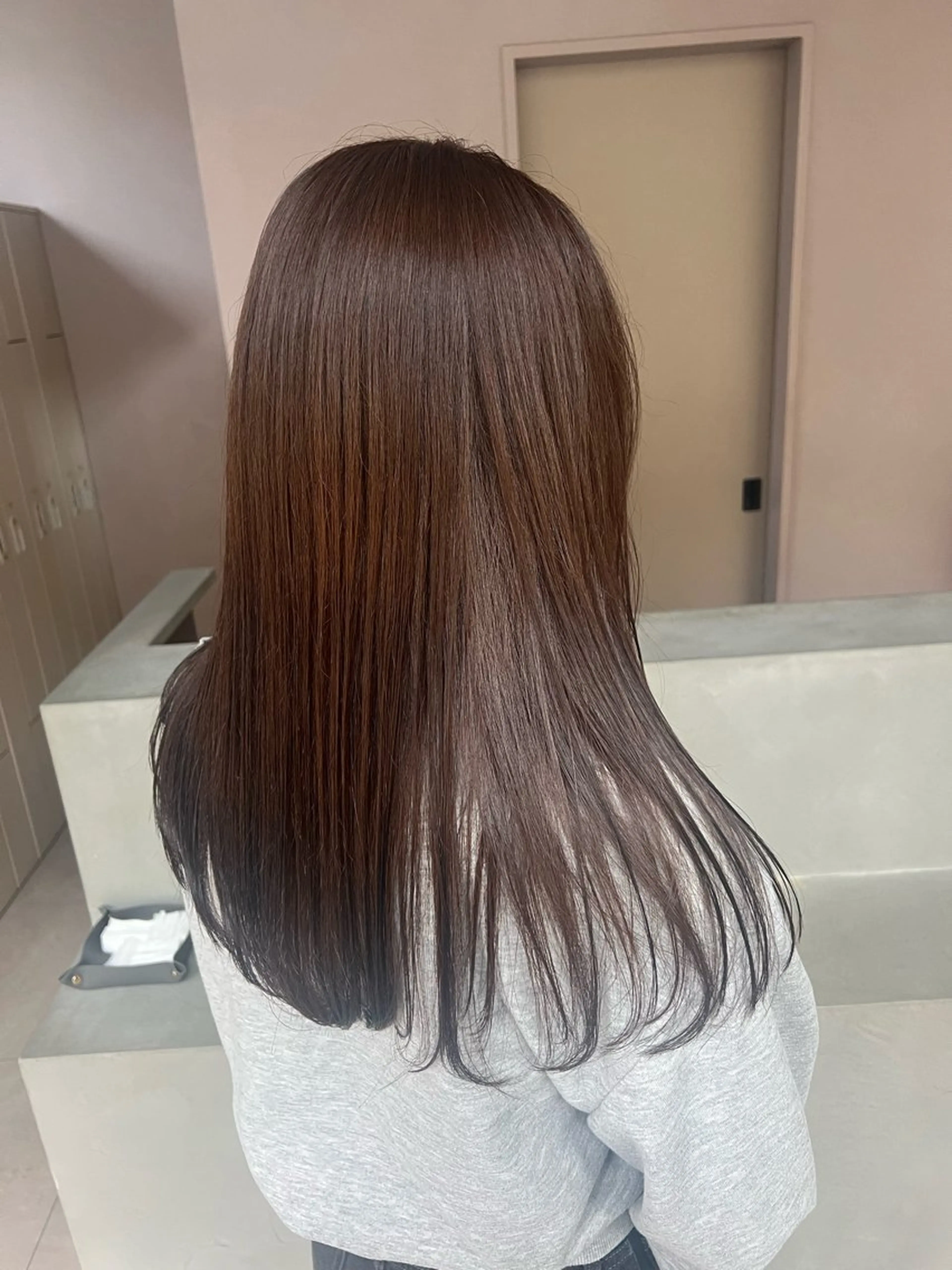 カラー ヘアカラー トリートメント aya / カットカラーのヘアスタイル