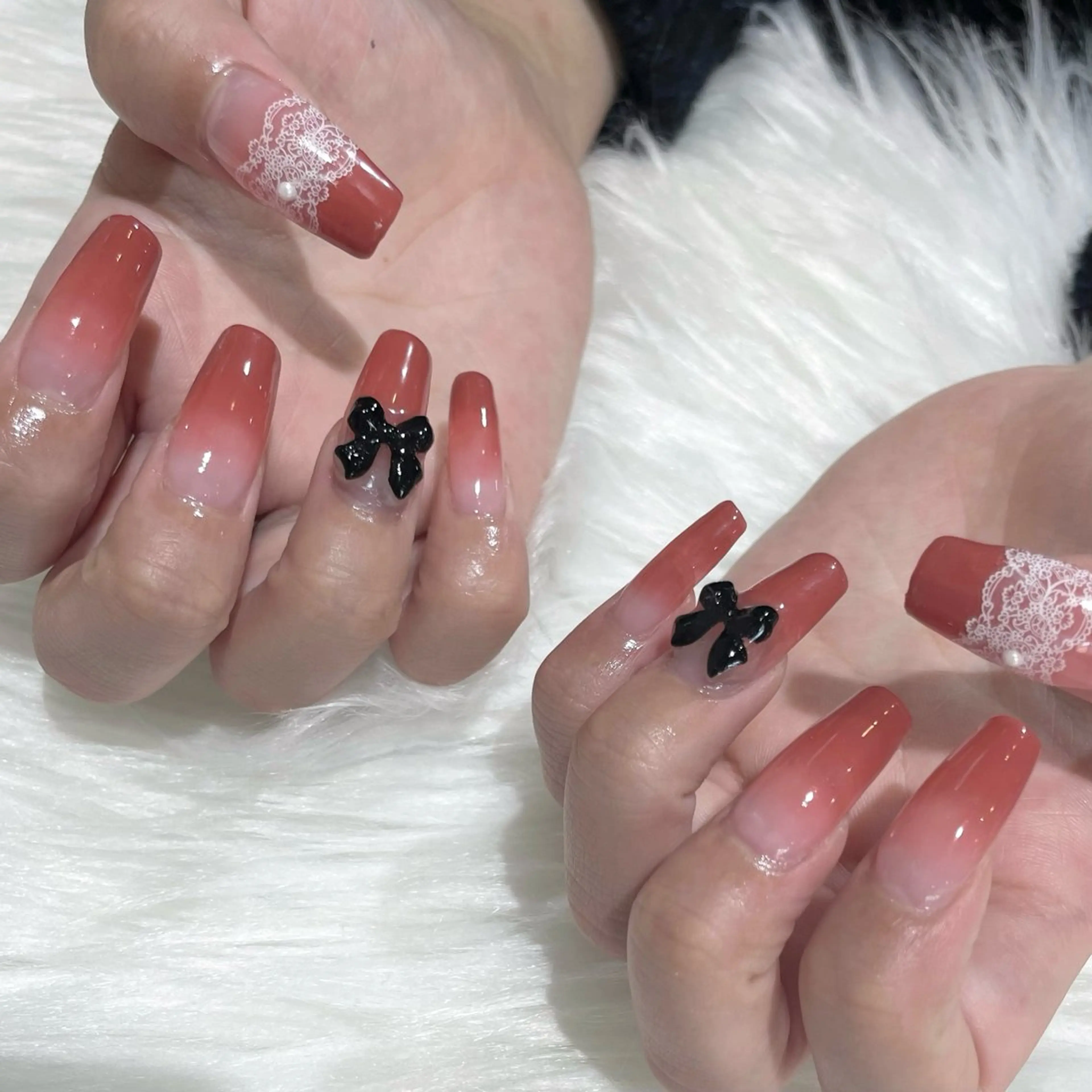 ネイル 長さ出し グラデーション レース ハンドネイル jujur HARUKA🌸のネイルデザイン