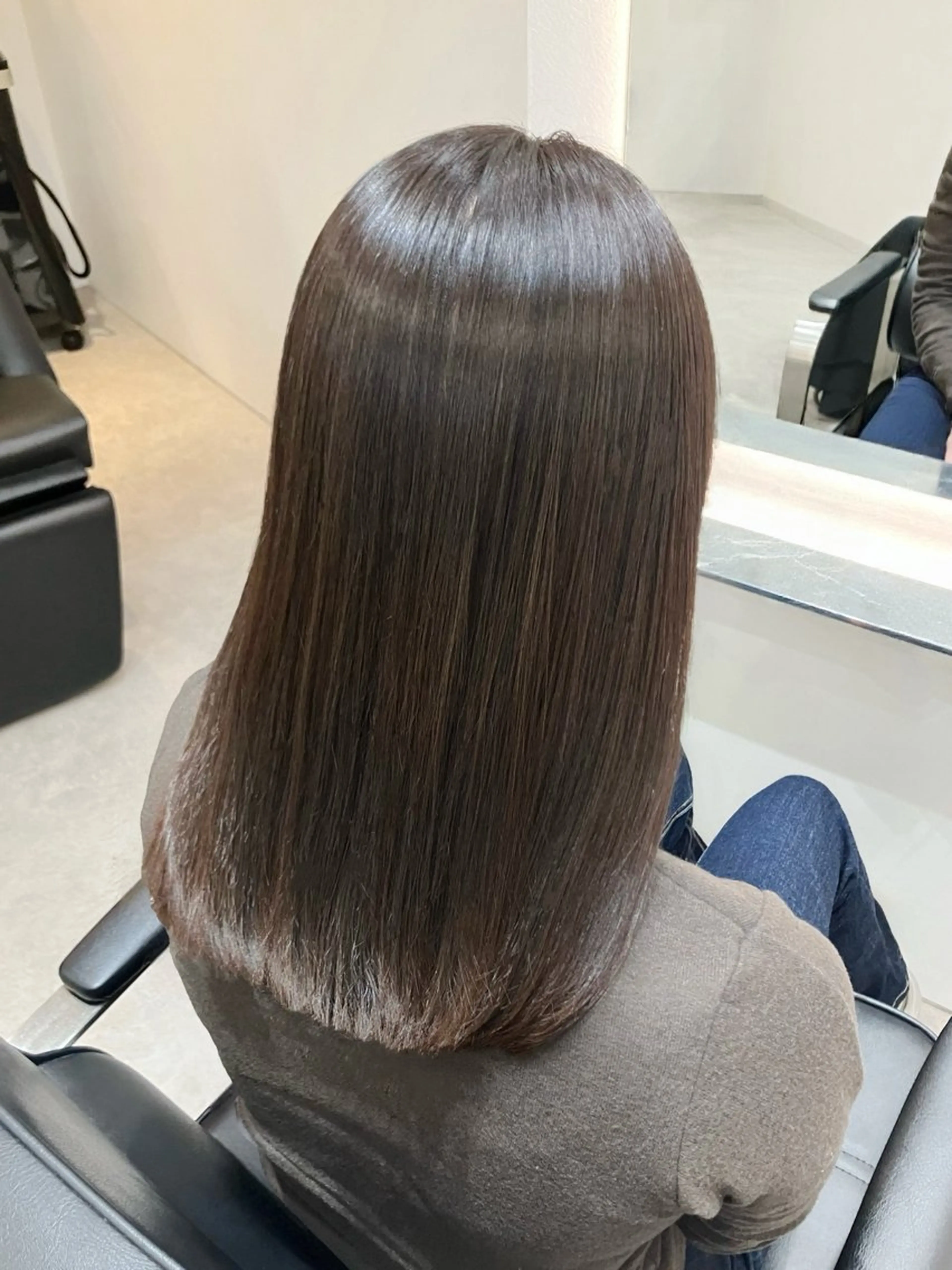 ミディアム カラー アディクシーカラー イルミナカラー 似合わせカット トリートメント カット トリートメント CODE.LINE戸田公園所属・🕊宮岡シノ/ 戸田公園のヘアスタイル