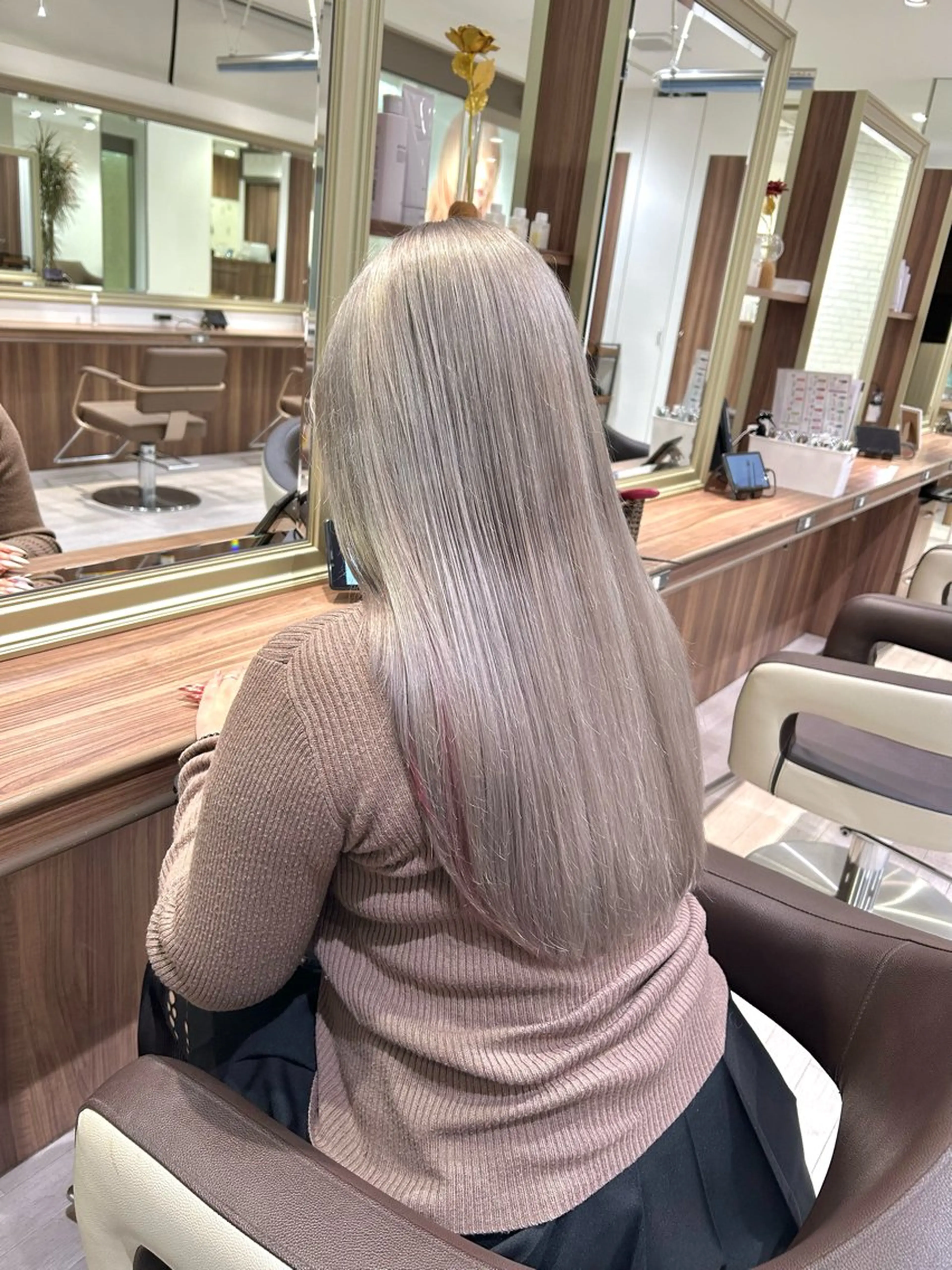 ロング カラー ヘアカラー Re:st所属・Miyavi/カラー ショートボブのヘアスタイル