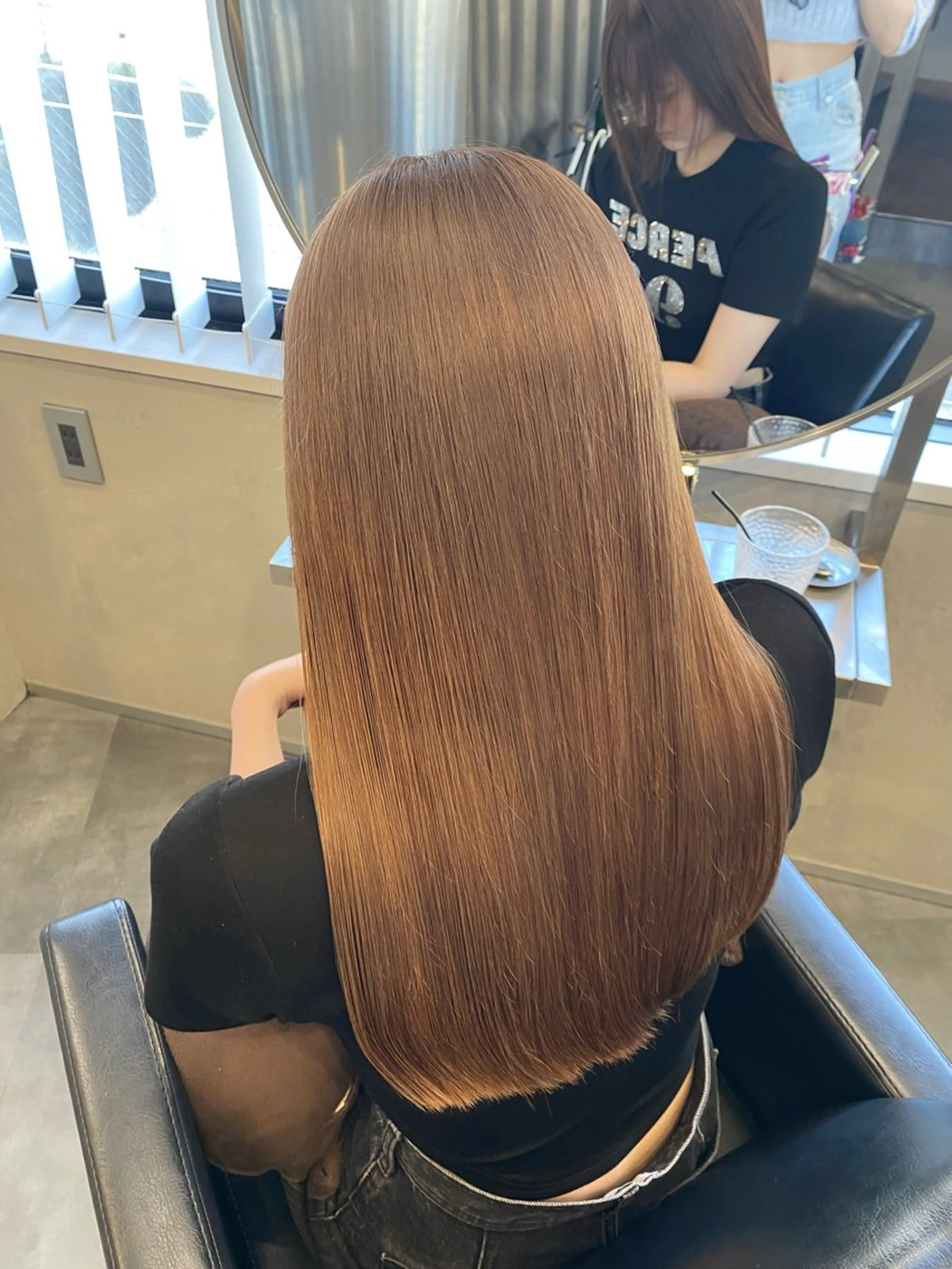 【ハイトーン】ブリーチ(1回)＋カラー＋トリートメント＋前髪顔周りカット🌟🫧✂️の写真