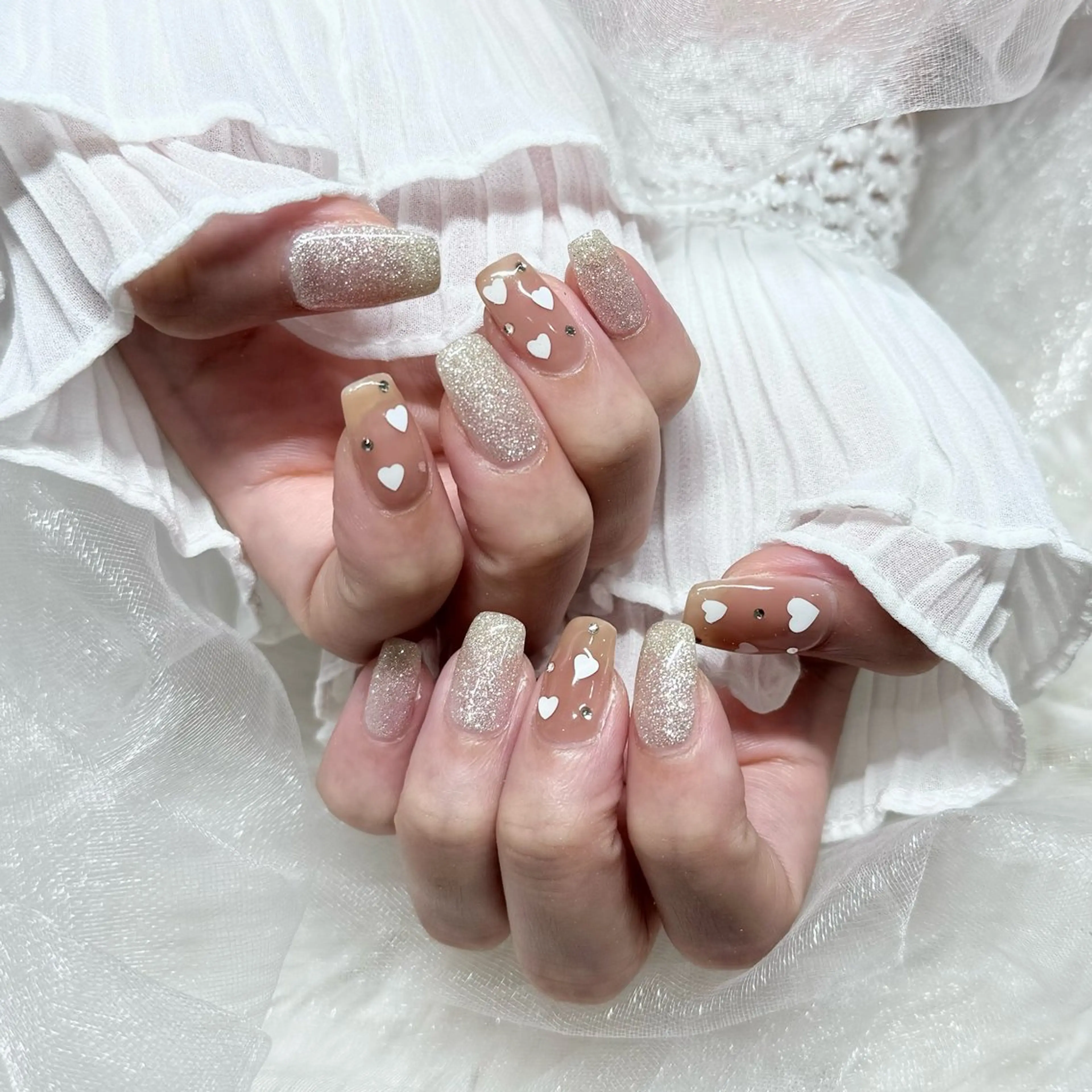 ネイル Babel所属・Babel【バベル】 🩶名古路結菜のネイルデザイン