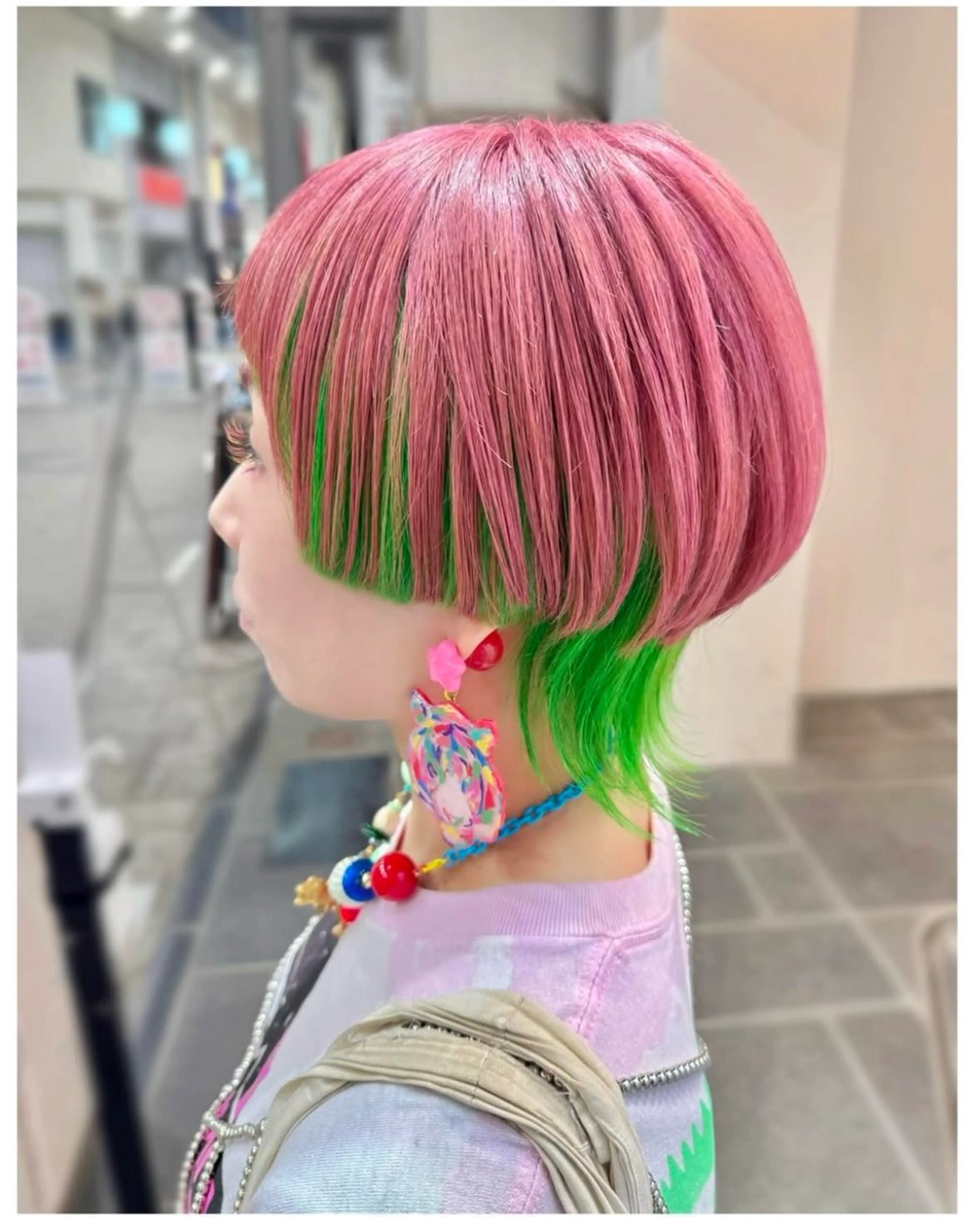 ショート カラー ピンクカラー ヘアカラー GARU-ガル-所属・TSUNO🦖 派手髪/オタク美容師のヘアスタイル