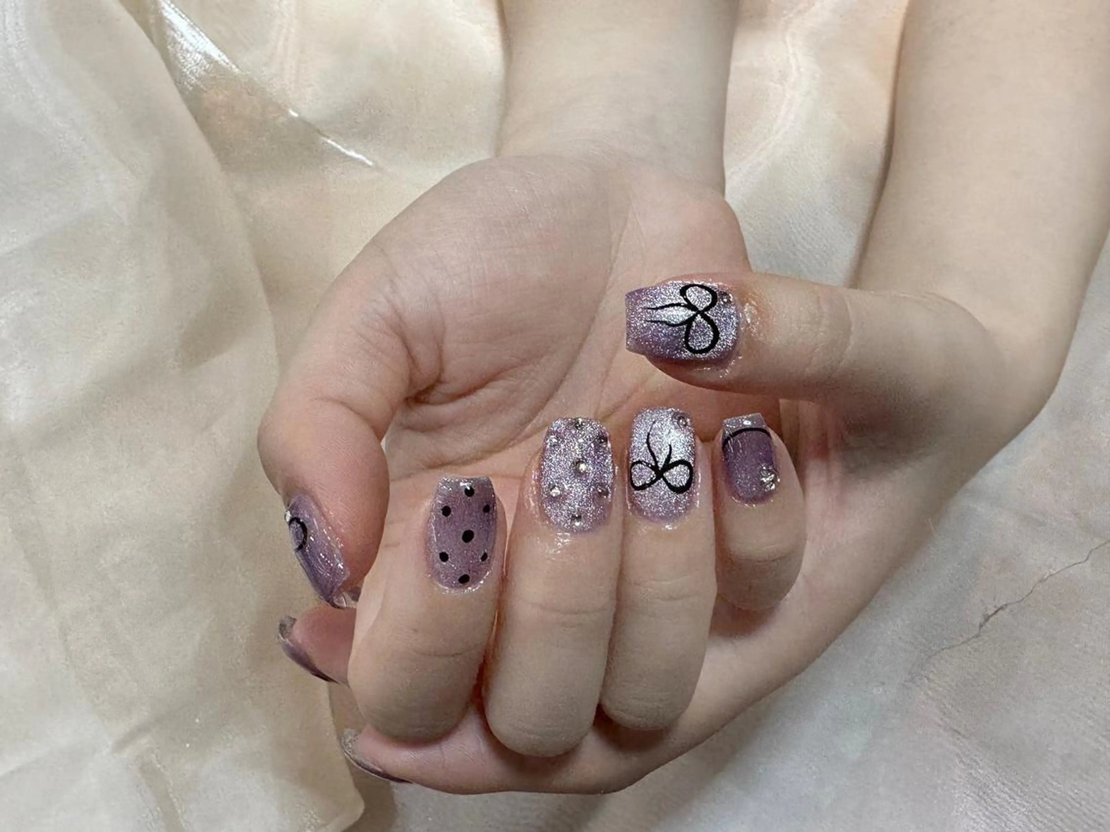 ネイル VIVIAN リサのネイルデザイン