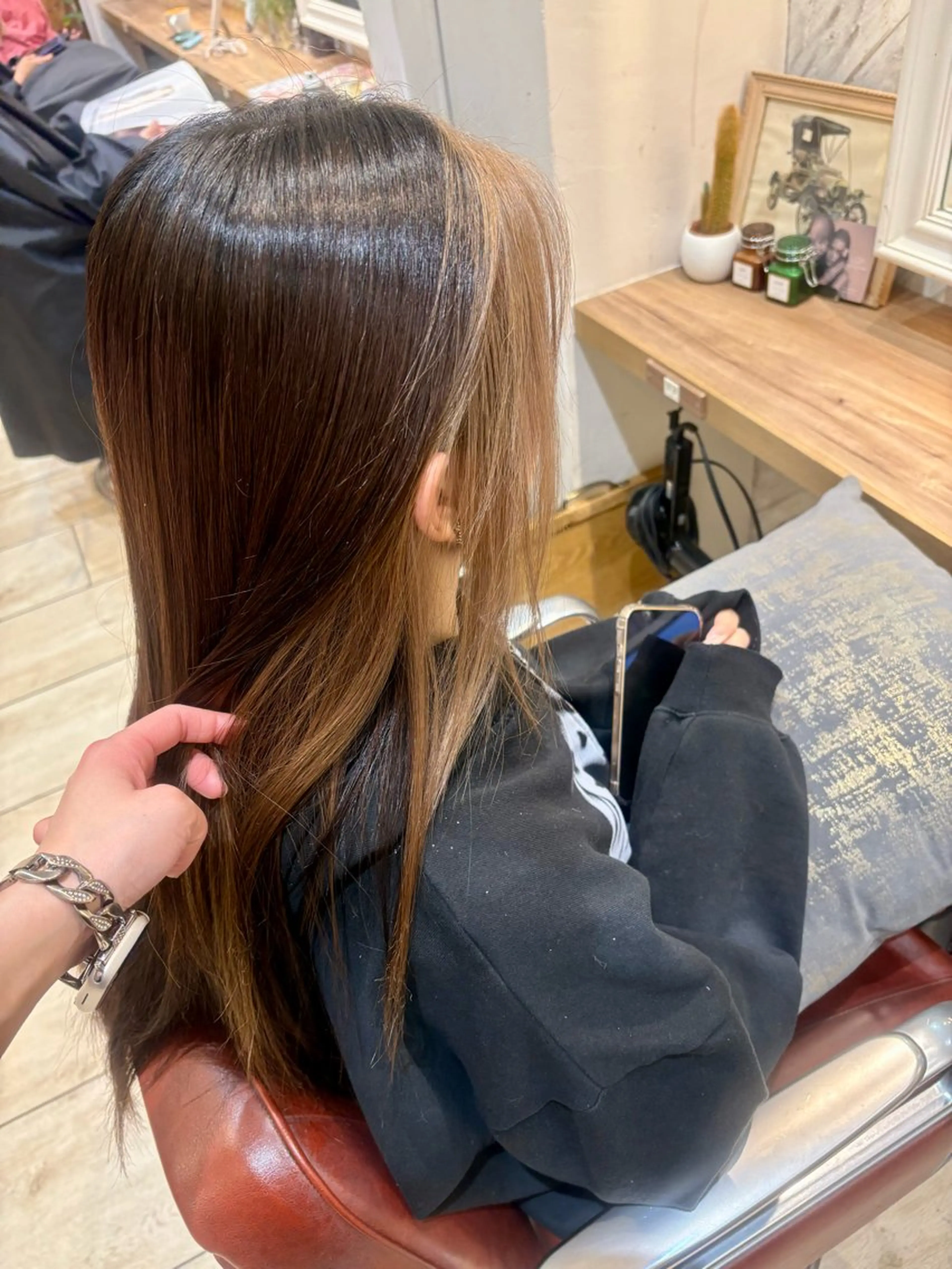 ロング カラー ヘアカラー ブリーチ超特化美容師 ☯️ルカ✡️💫のヘアスタイル