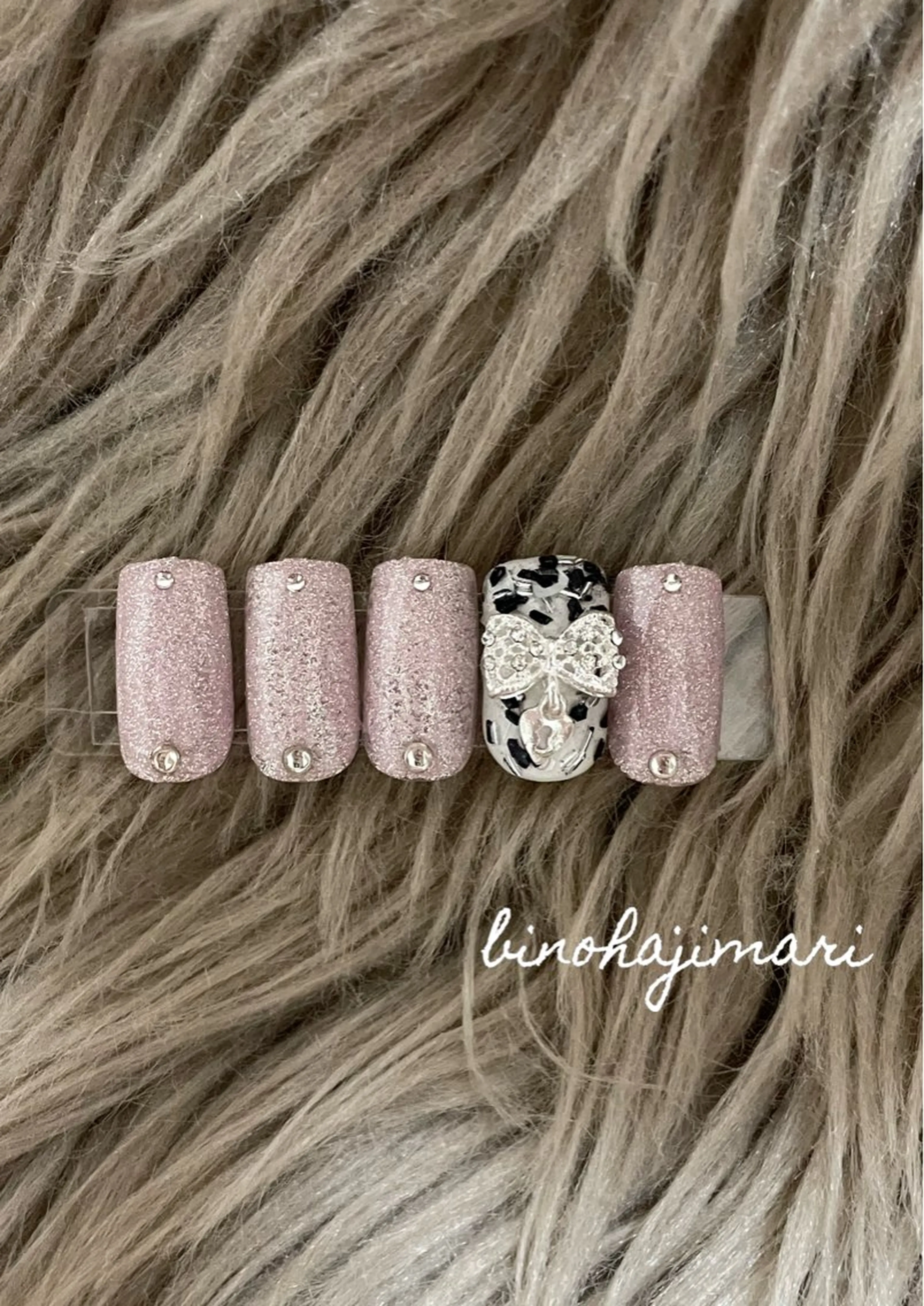 ネイル アートネイル フラッシュネイル 韓国ネイル ラメ(グリッター) スクエアネイル ♡Bivi♡自爪に 優しいネイルサロンのネイルデザイン