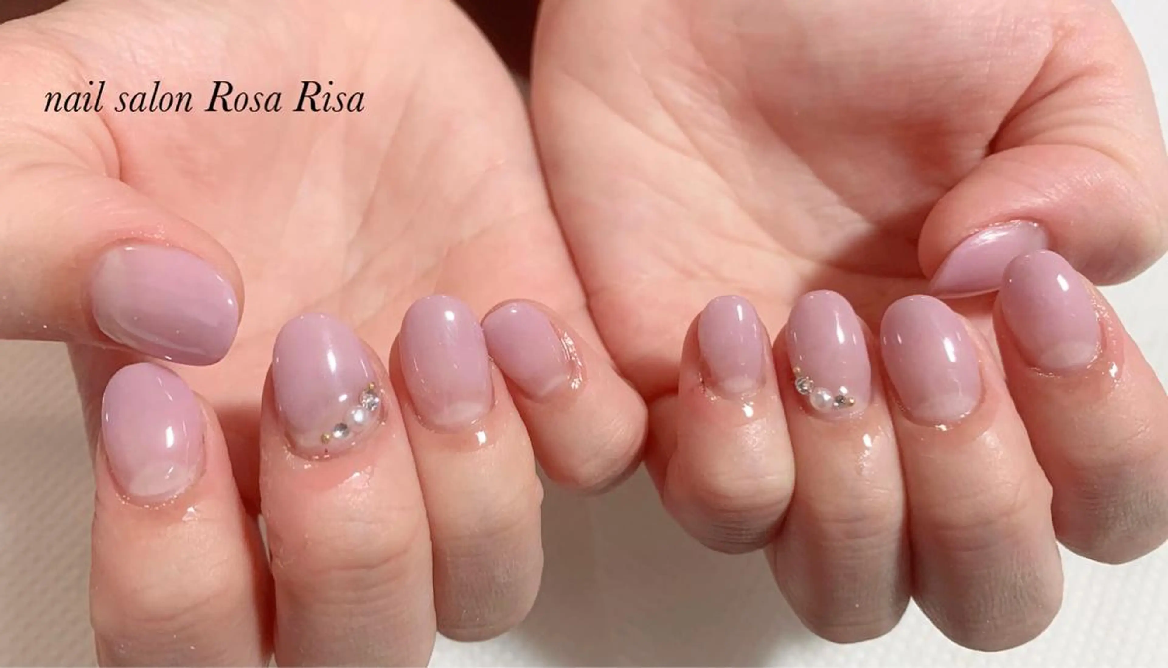 ショート ネイル ショートヘア スカルプネイル ショートネイル ハンドネイル ネイルスタジオ シェイクユアハンズのネイルデザイン