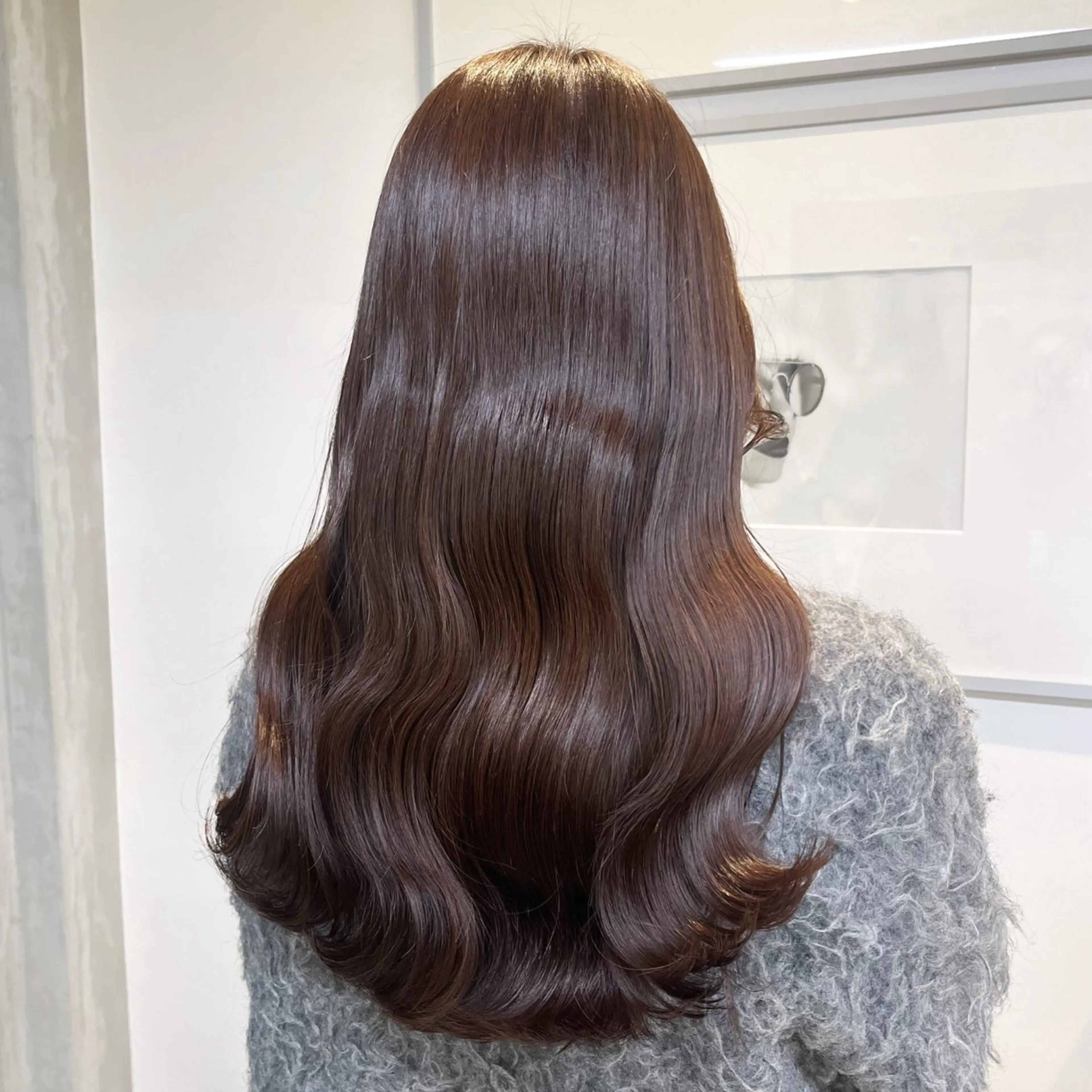 ロング カラー ベージュカラー ブラウンカラー ブラウンベージュ ショコラブラウン ショコラグレージュ ヘアカラー トリートメント ヘッドスパ ヘアセット カジュアルを女っぽく 𝗮𝘆𝗮𝗰𝗼のヘアスタイル