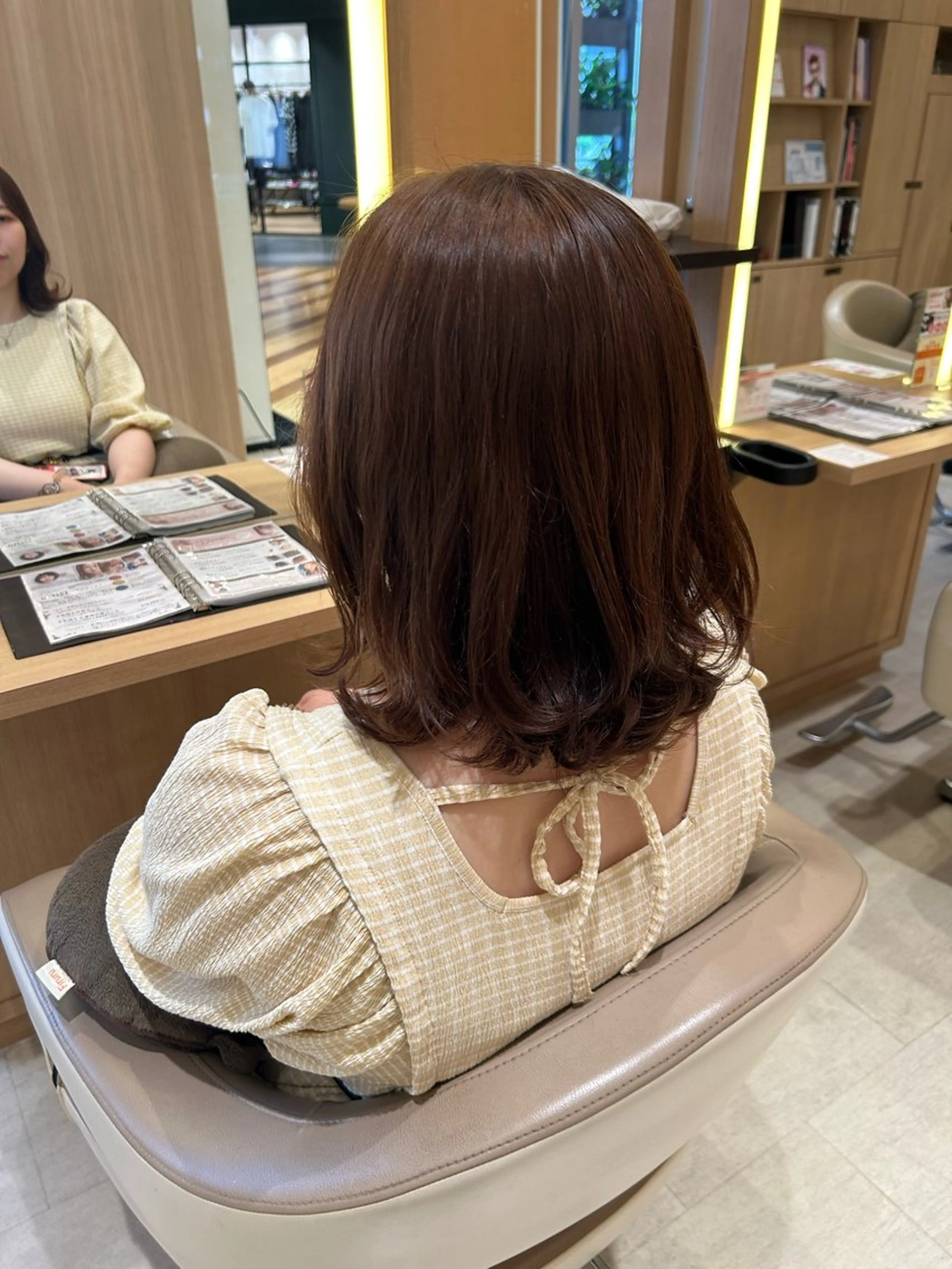 セミロング パーマ セミロングパーマ デジタルパーマ UNIXマークイズみなとみらい所属・上杉 茉広のヘアスタイル