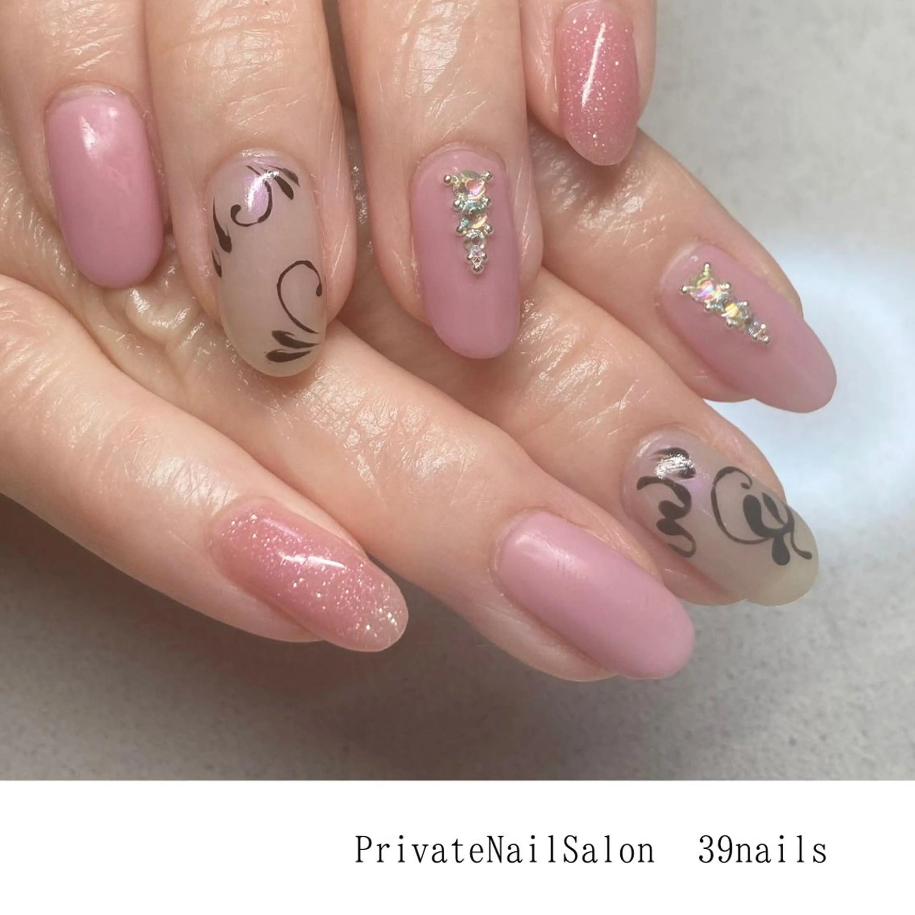 ネイル アートネイル 持ち込み オフィスネイル ワンカラーネイル ピンク 39-nails EharaMikuのネイルデザイン