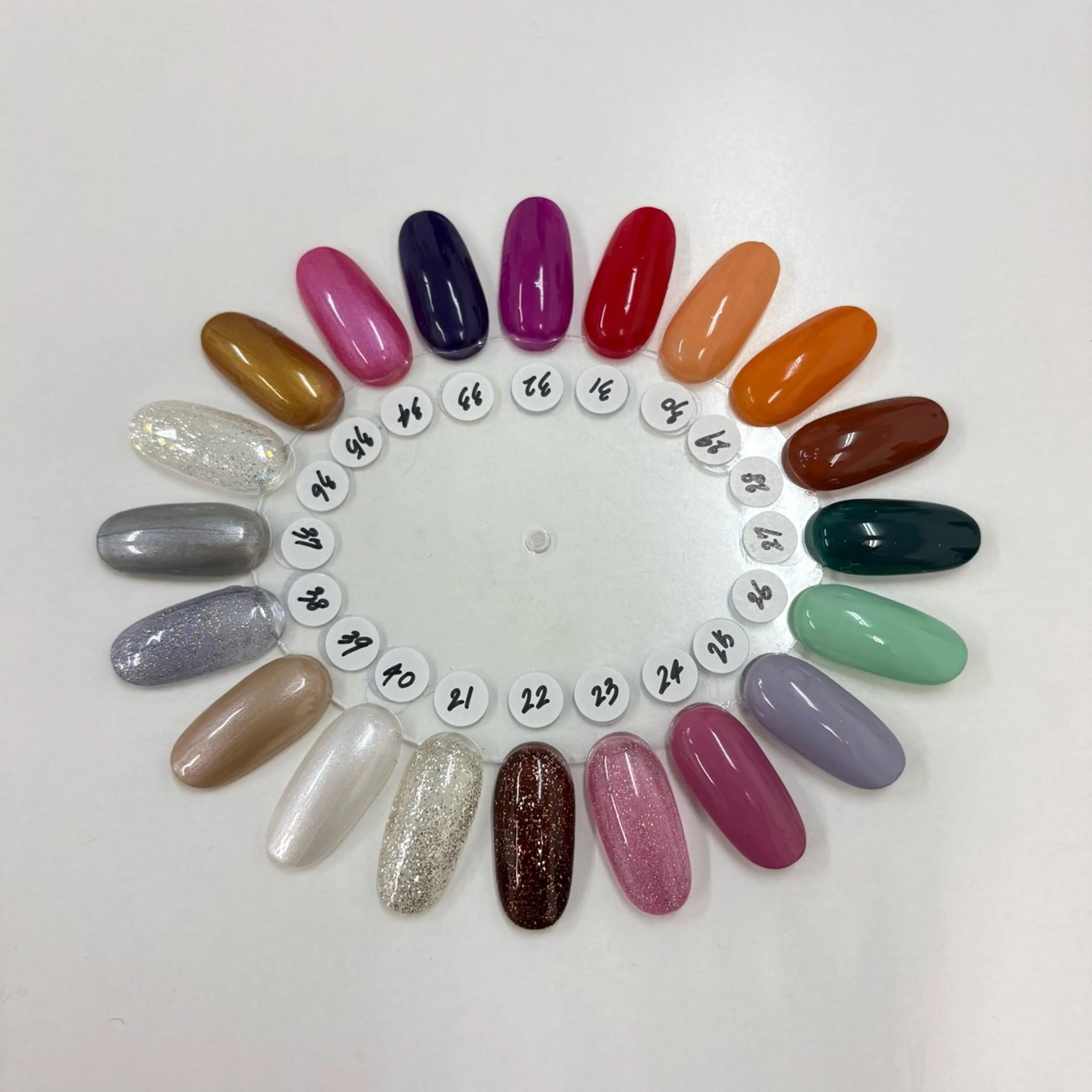 ネイル セプトアカデミー りんのネイルデザイン