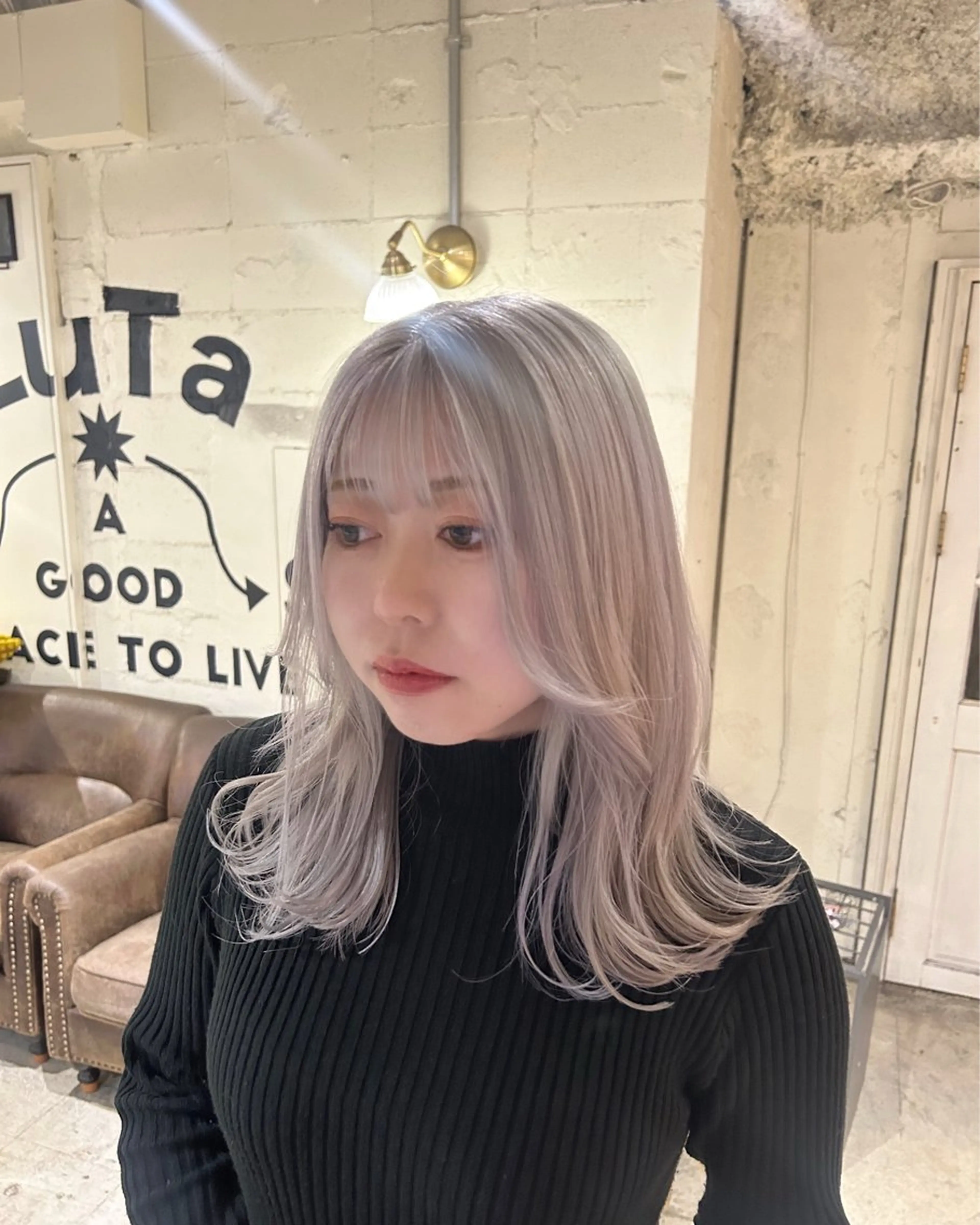 セミロング カラー ヘアカラー トリートメント ☁️透明感カラー☁️ Reikaのヘアスタイル