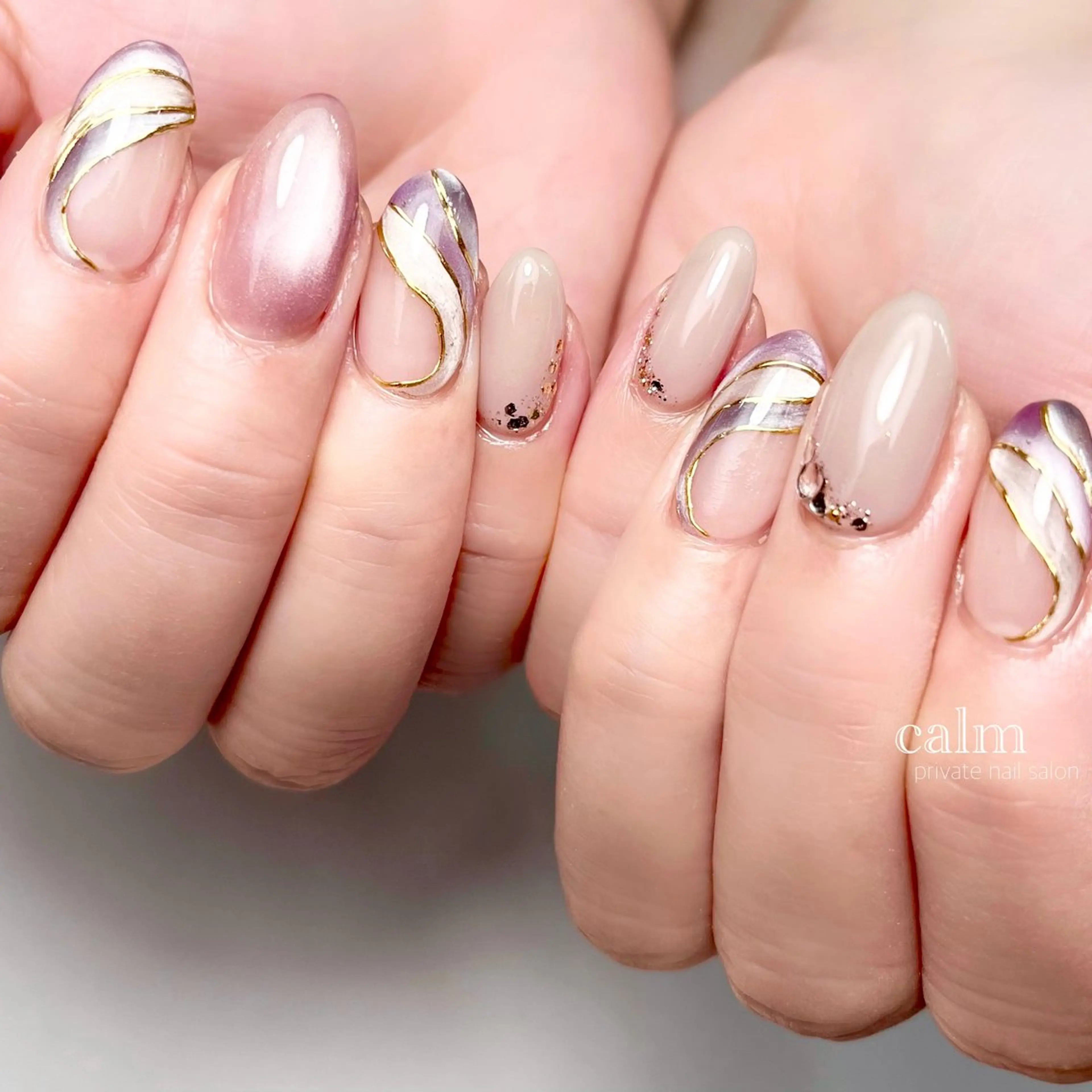 ネイル ハンドネイル calm 〔ｶｰﾑ〕のネイルデザイン